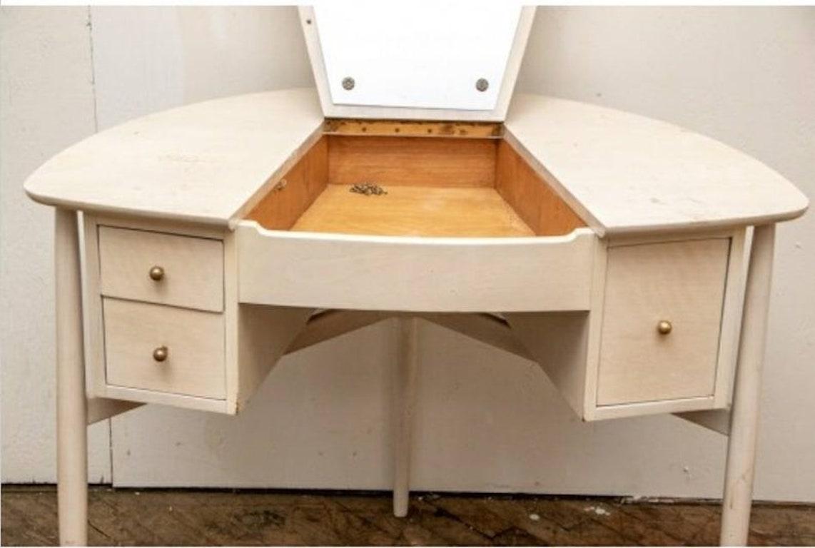 Mid-Century Modern Mid-Century John Stuart Mirrored Vanity Desk with Bench For Sale
