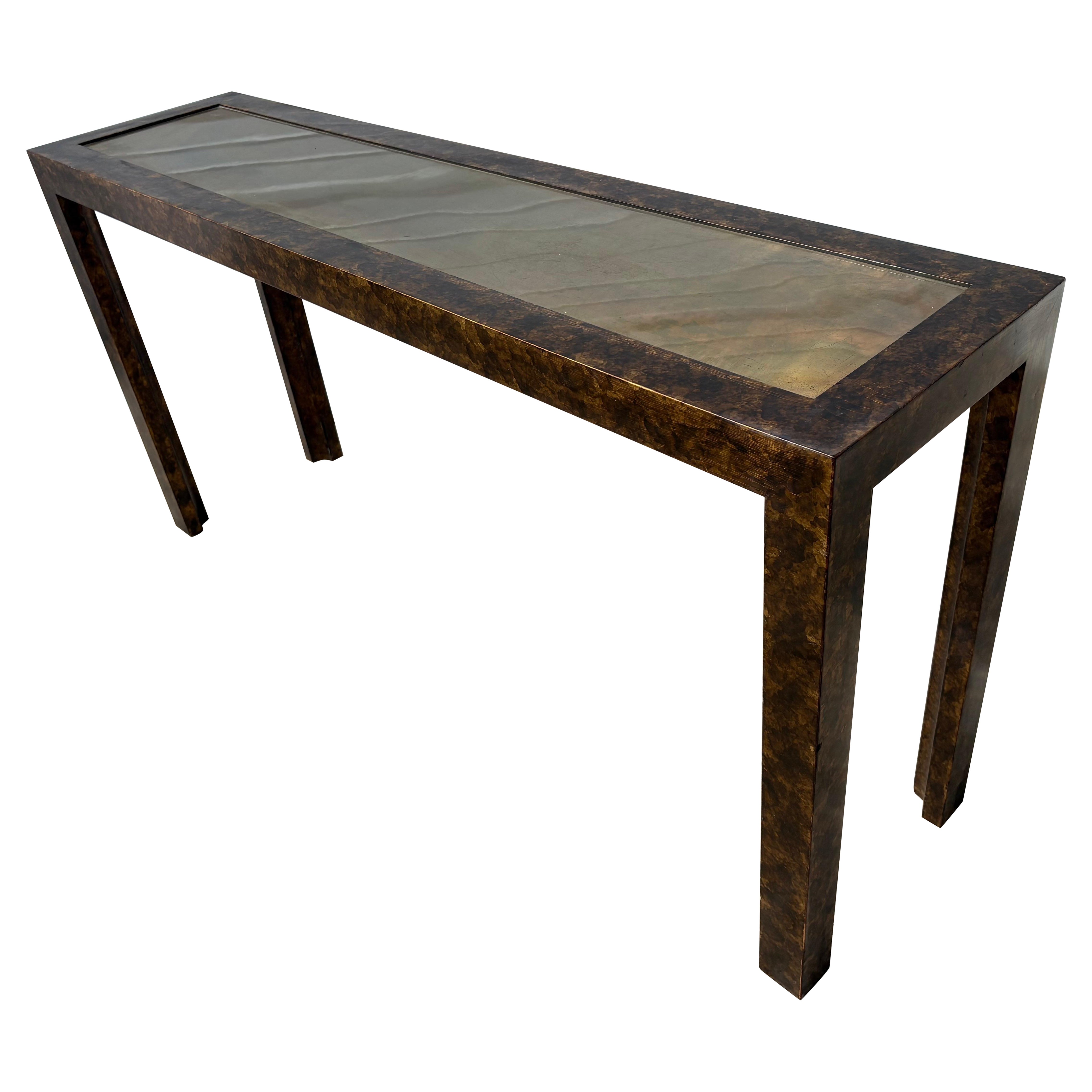 Console du milieu du siècle de John Widdicomb en fausse écaille et laiton en vente