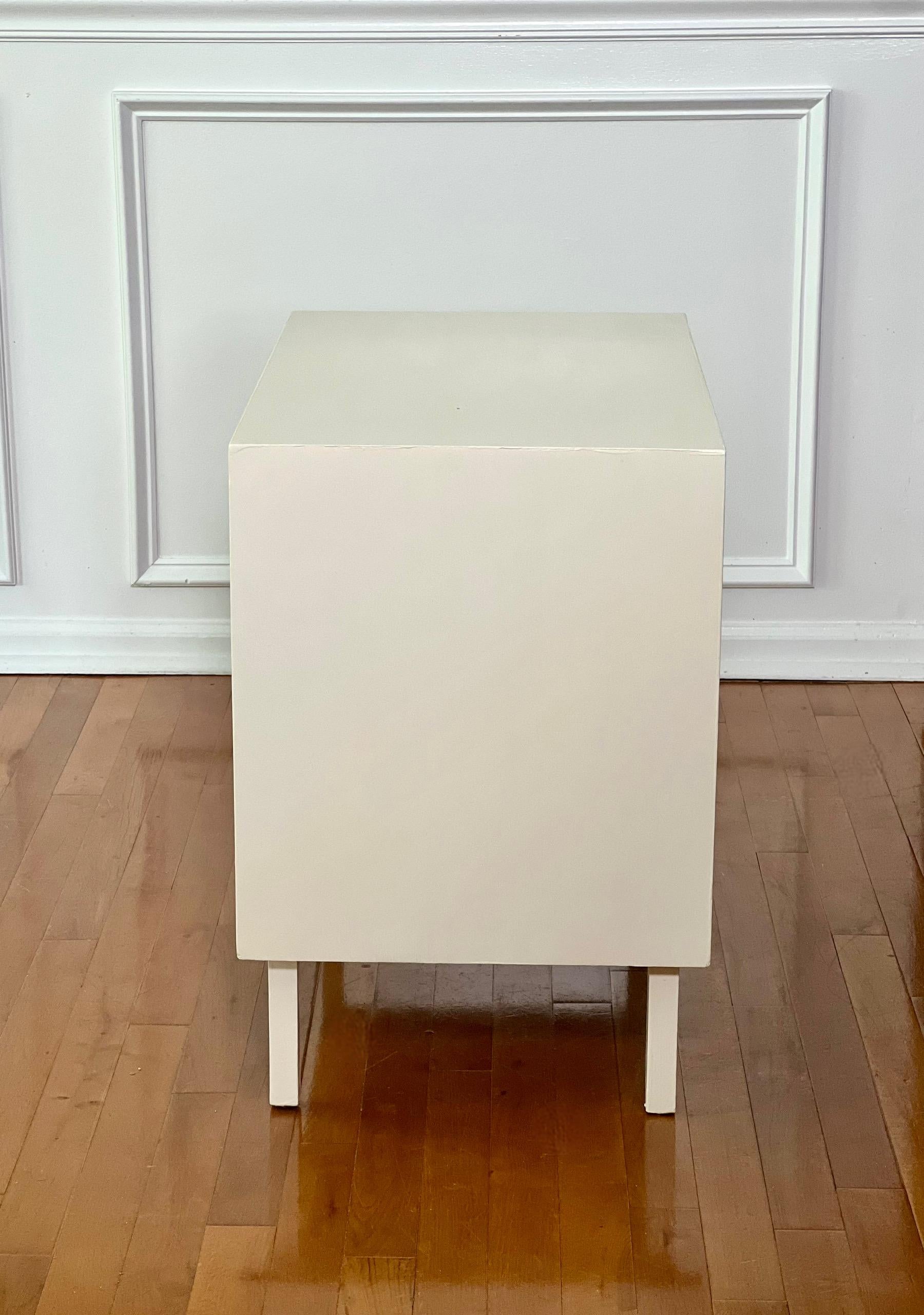 North American Mid Century John Widdicomb White Painted Nightstand or Side Table For Sale