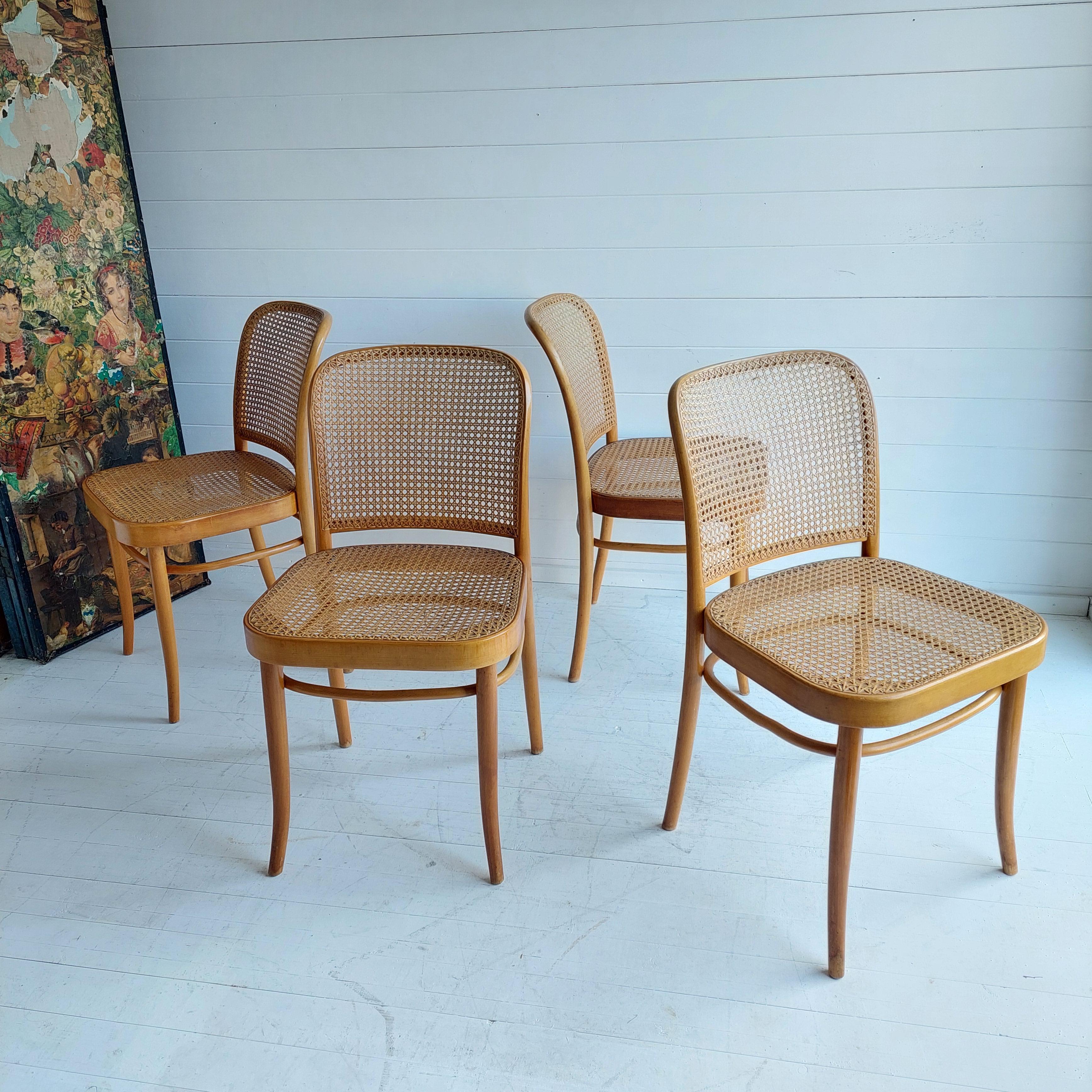 Scandinavian Modern Mid Century Josef Hoffmann Thonet ‘Prague' Model 811 Chairs, Drevounia, Set Of 4