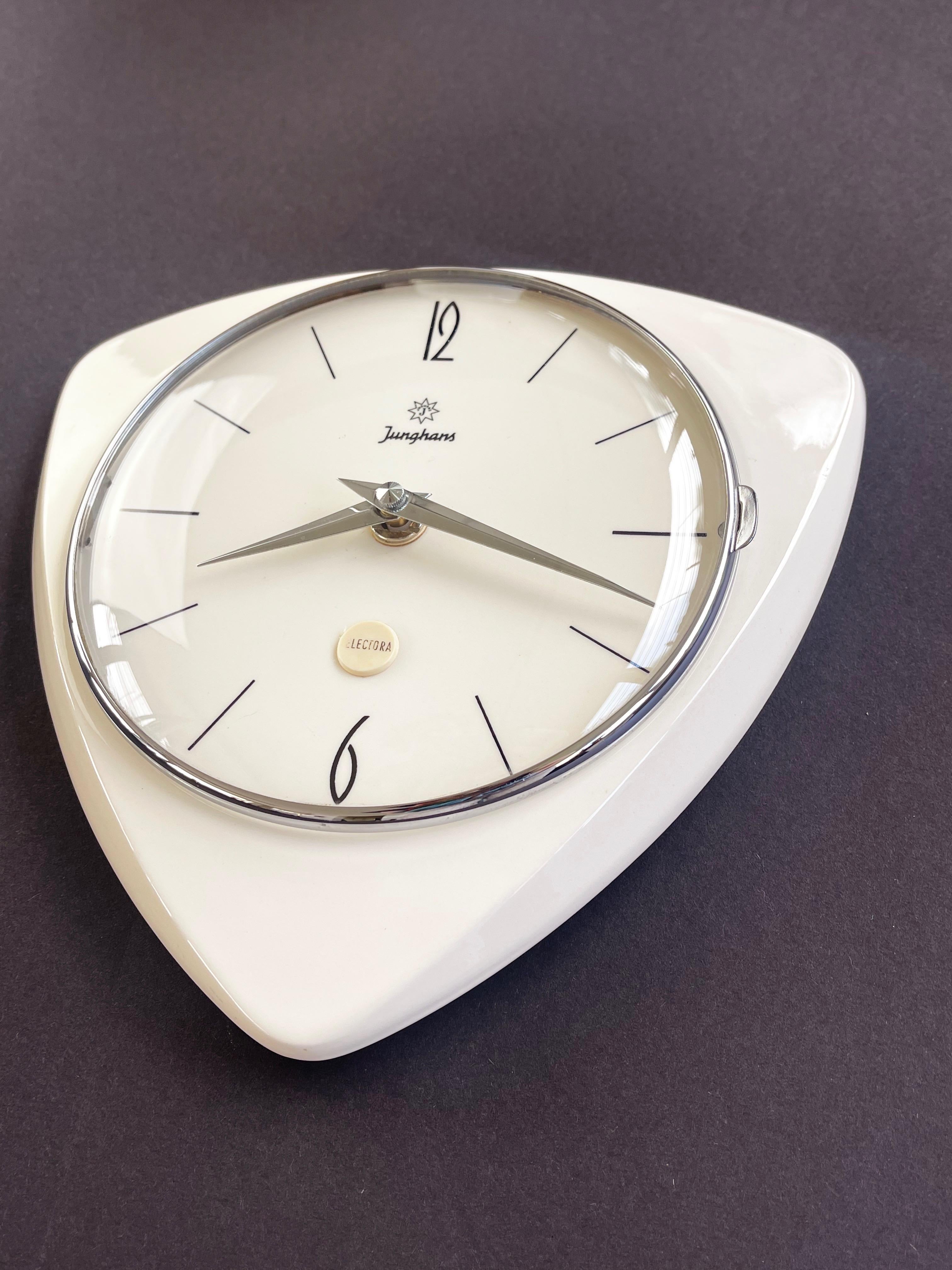 Mid-Century Modern Mid-Century Junghans Ceramic Triangle Clock with Bauhaus Vibe, 1950s, Germany For Sale