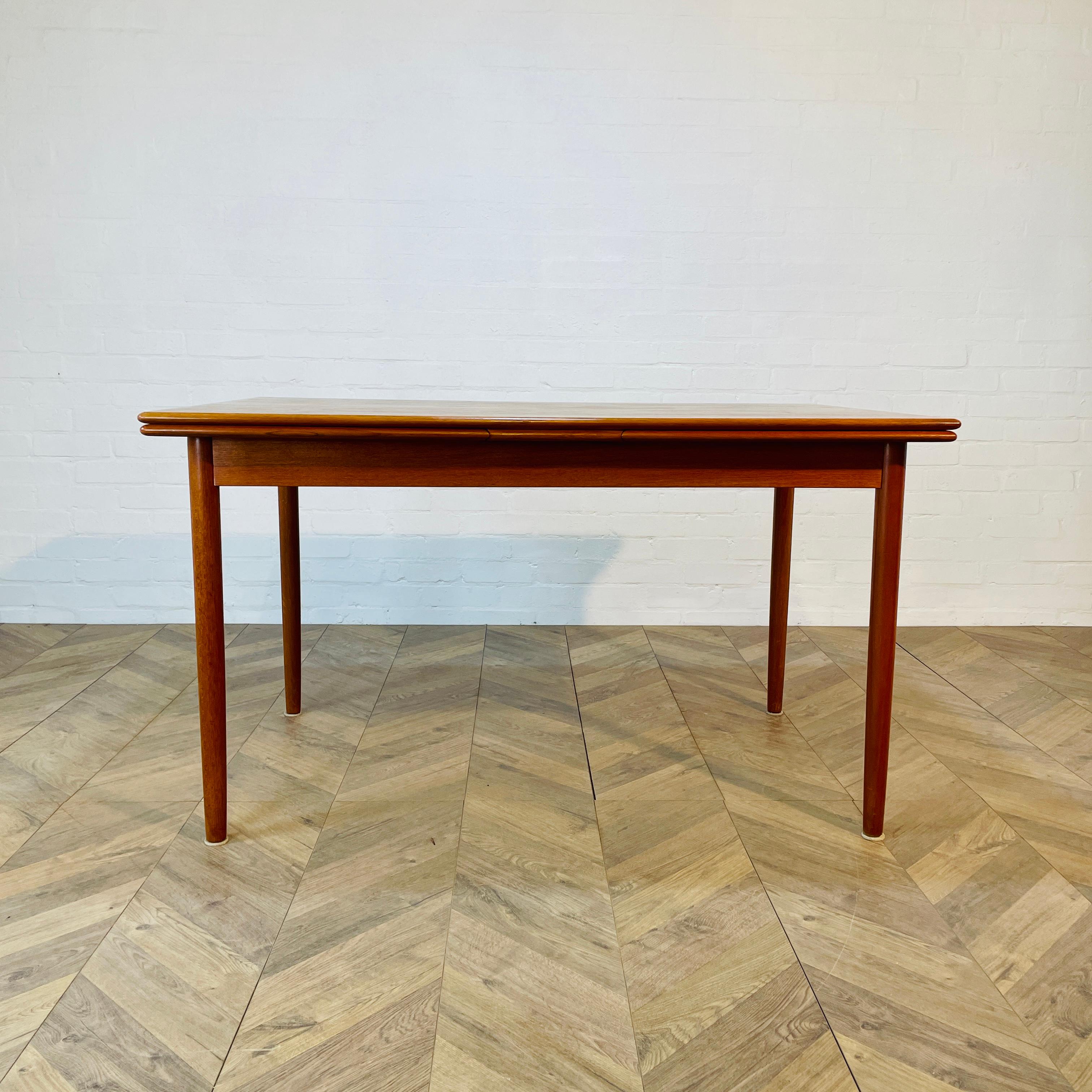 Mid Century K A Jorgensen for A/S Mobelfabrik Extending Draw-Leaf Dining Table For Sale 7