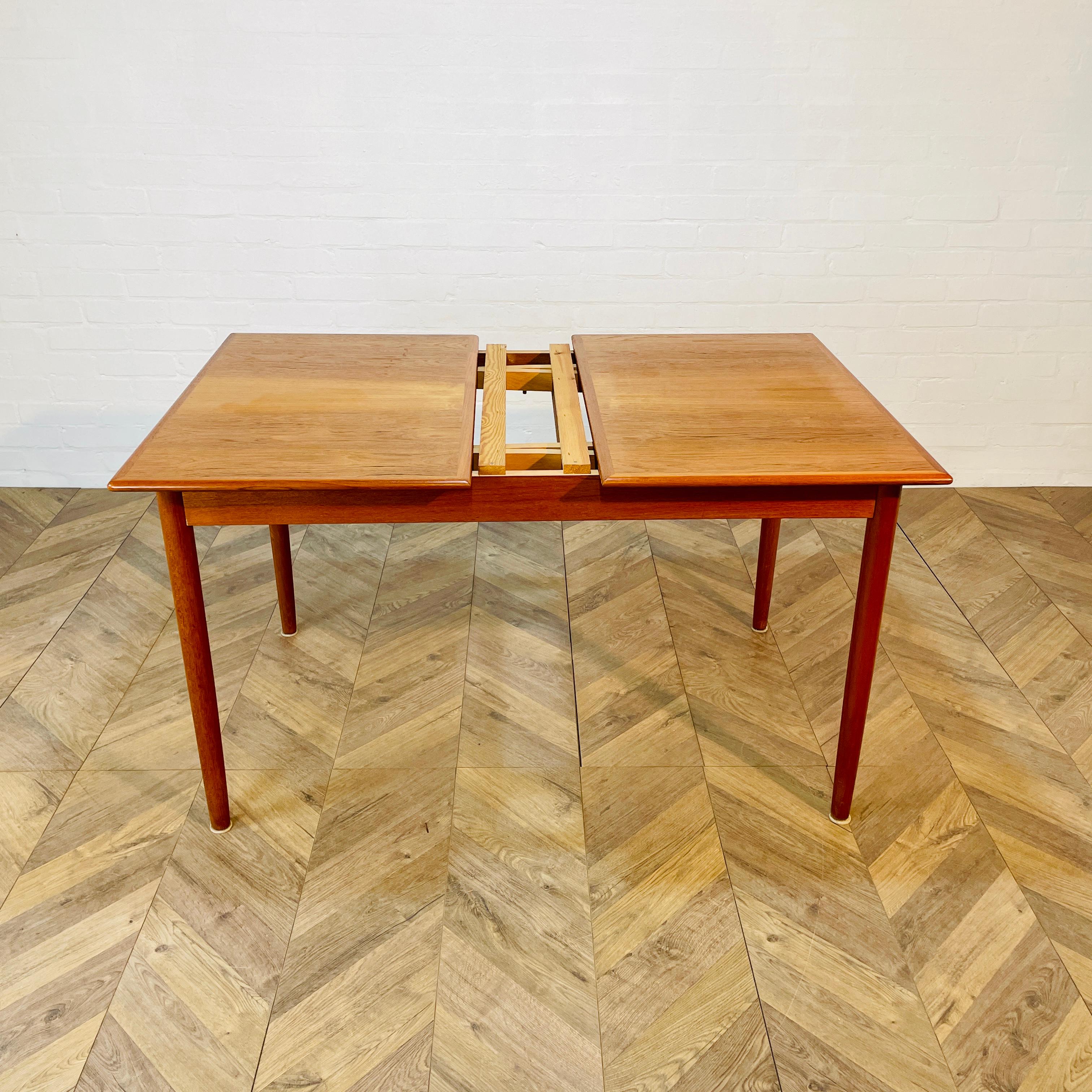 Mid Century K A Jorgensen for A/S Mobelfabrik Extending Draw-Leaf Dining Table For Sale 2