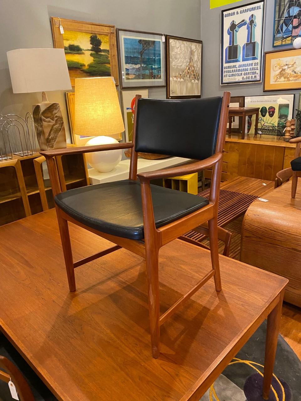 Mid-20th Century Midcentury Kai Lyngfeldt Larsen Dining Chairs in Teak 'Set of 4'