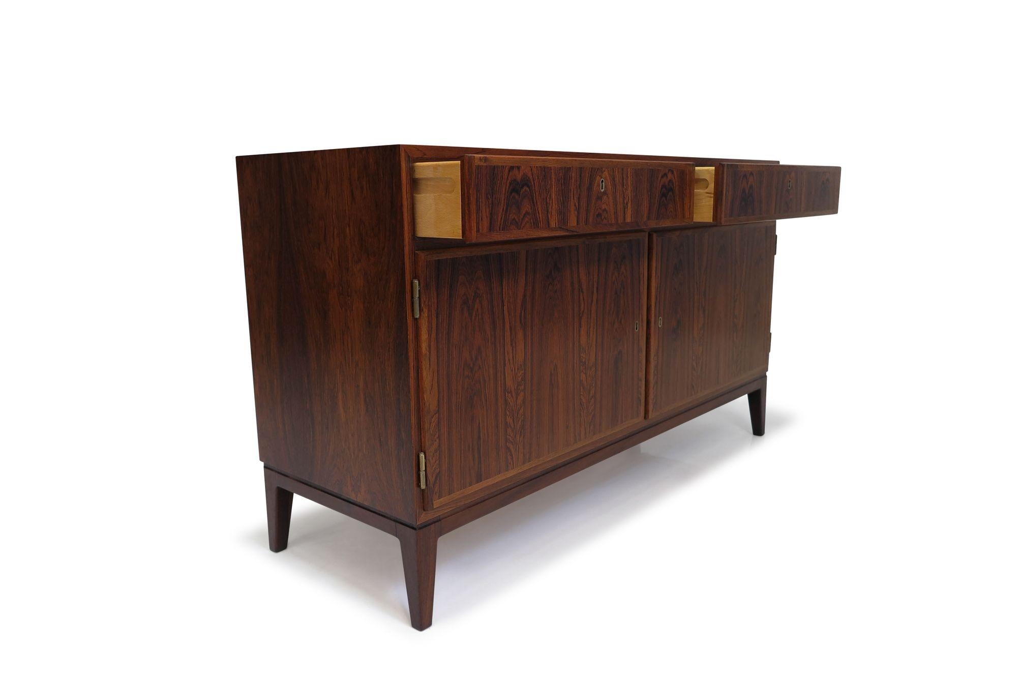 Mid-century Kai Winding Danish Rosewood Cabinet In Excellent Condition For Sale In Oakland, CA