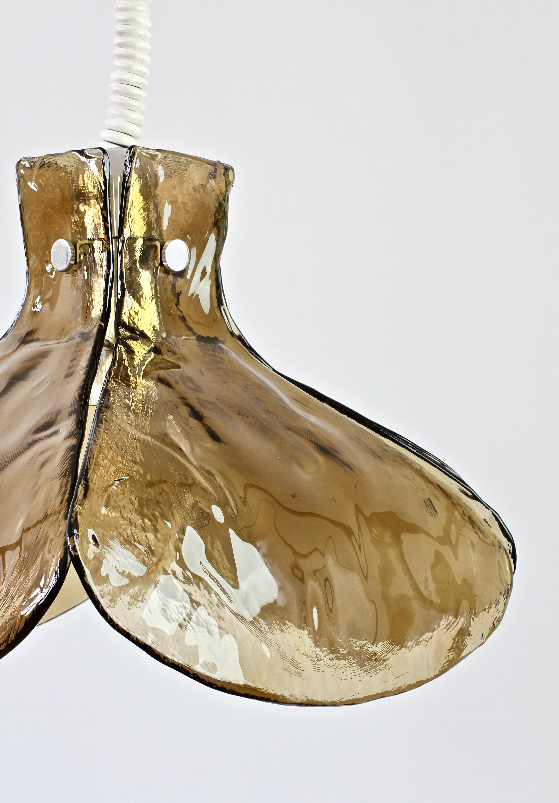 Mid-Century Kalmar 'Flower' Petal Mazzega Toned Glass Pendant Light, 1970s For Sale 2