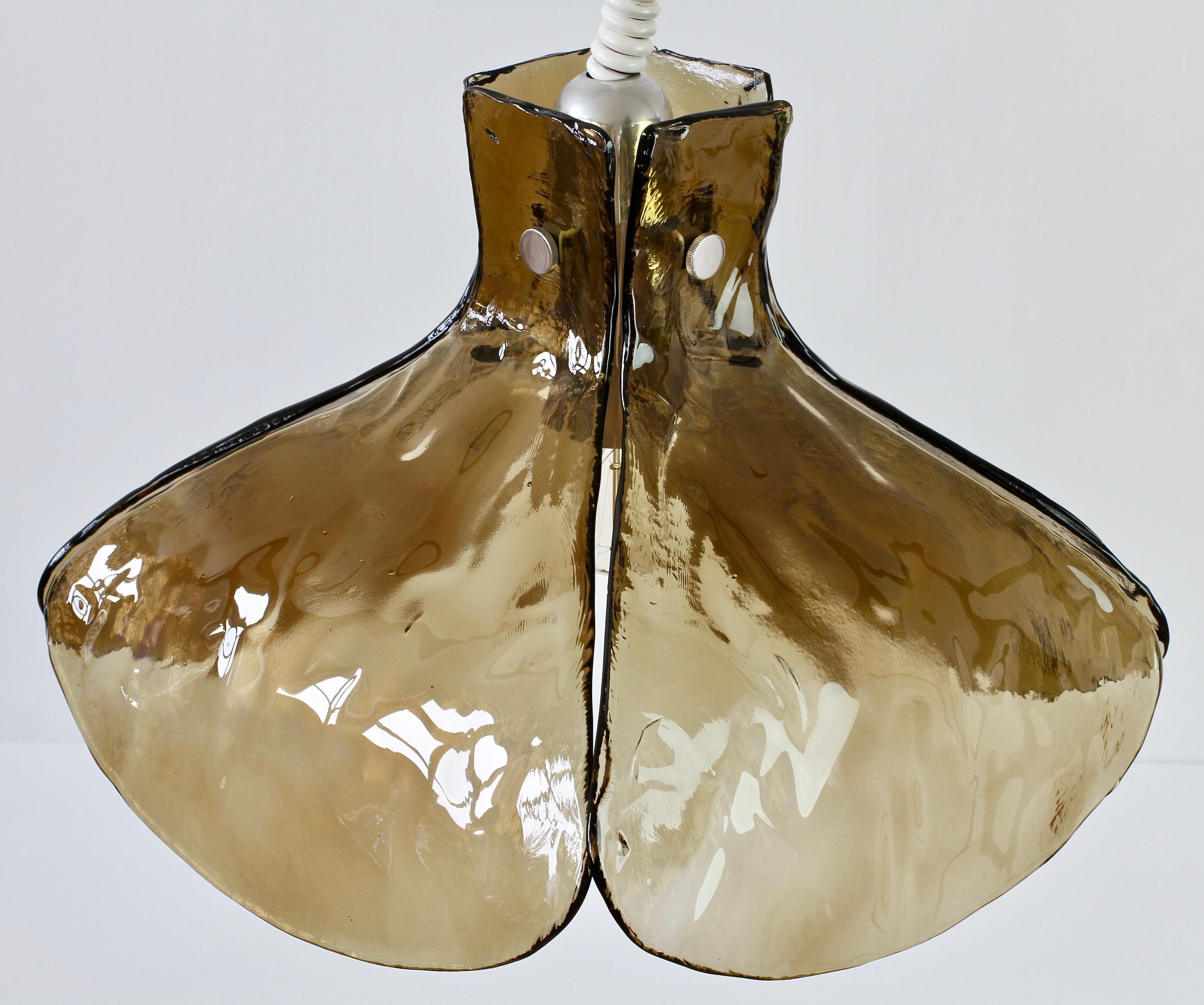 20th Century Mid-Century Kalmar 'Flower' Petal Mazzega Toned Glass Pendant Light, 1970s For Sale