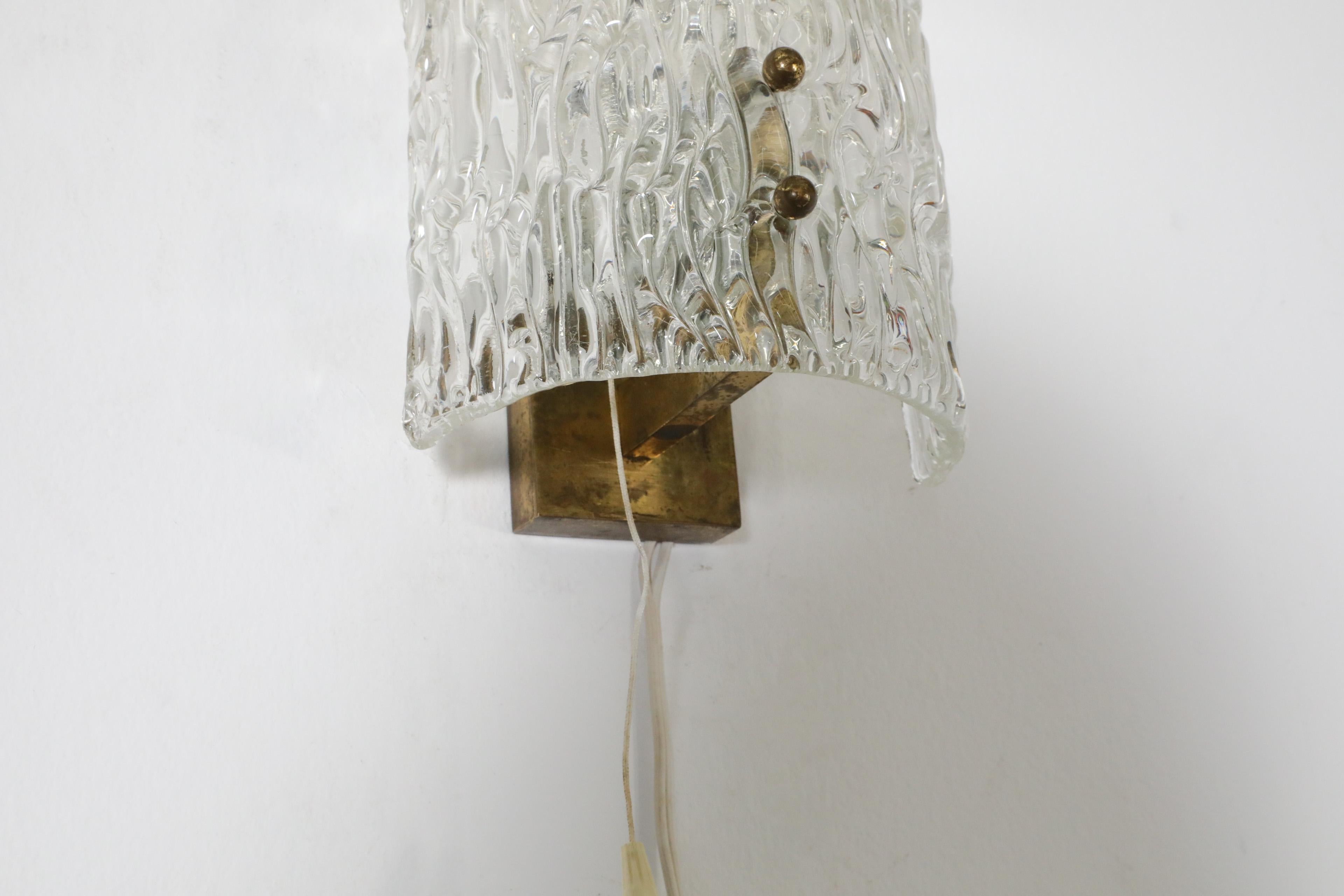 Mid-Century Kalmar Style Moulded Glass and Brass Wall Sconce For Sale 3