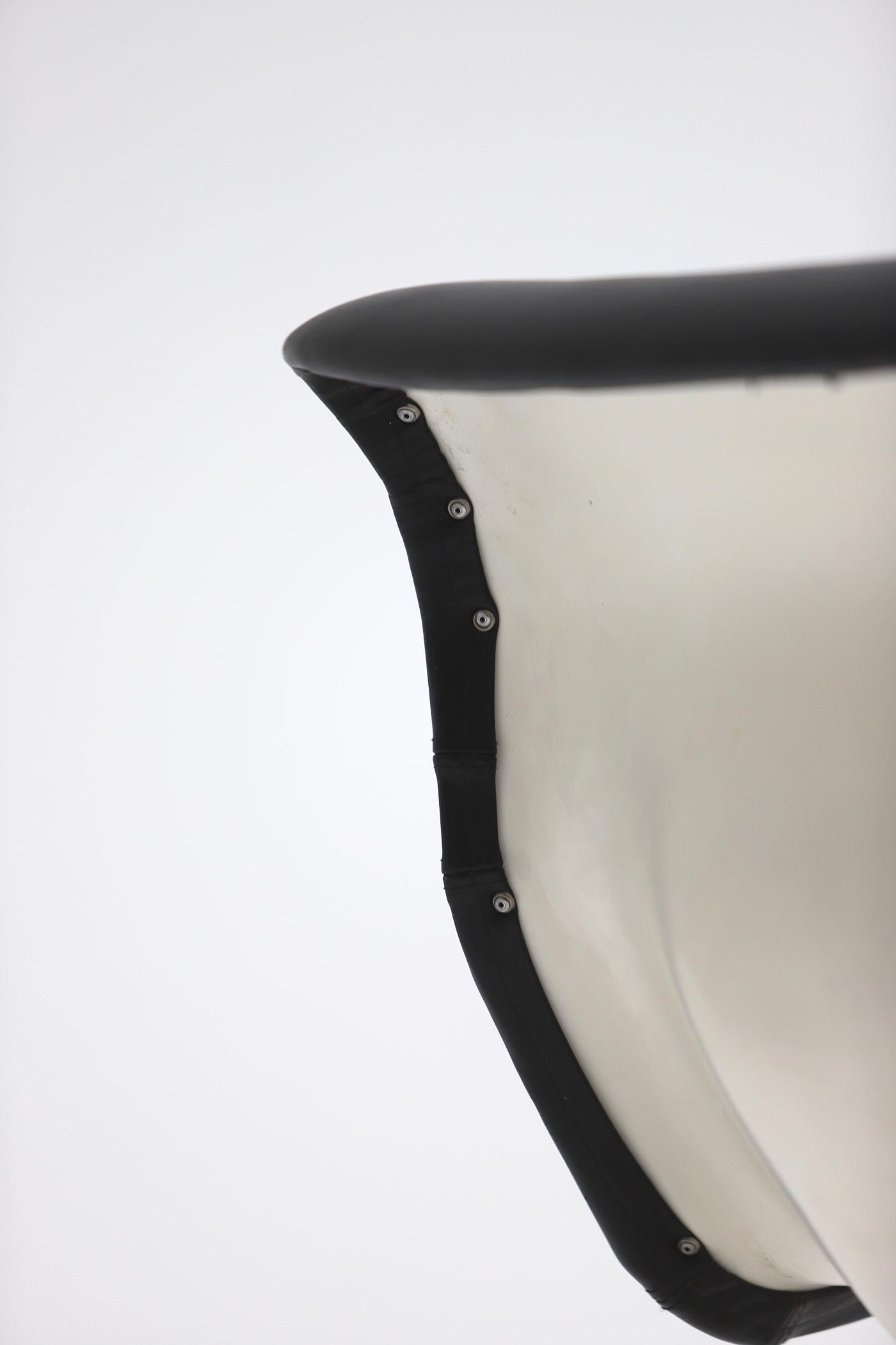 Mid-century 'Karuselli' Lounge Chair by Yrjö Kukkapuro for Avarte Finland, 1960s For Sale 1