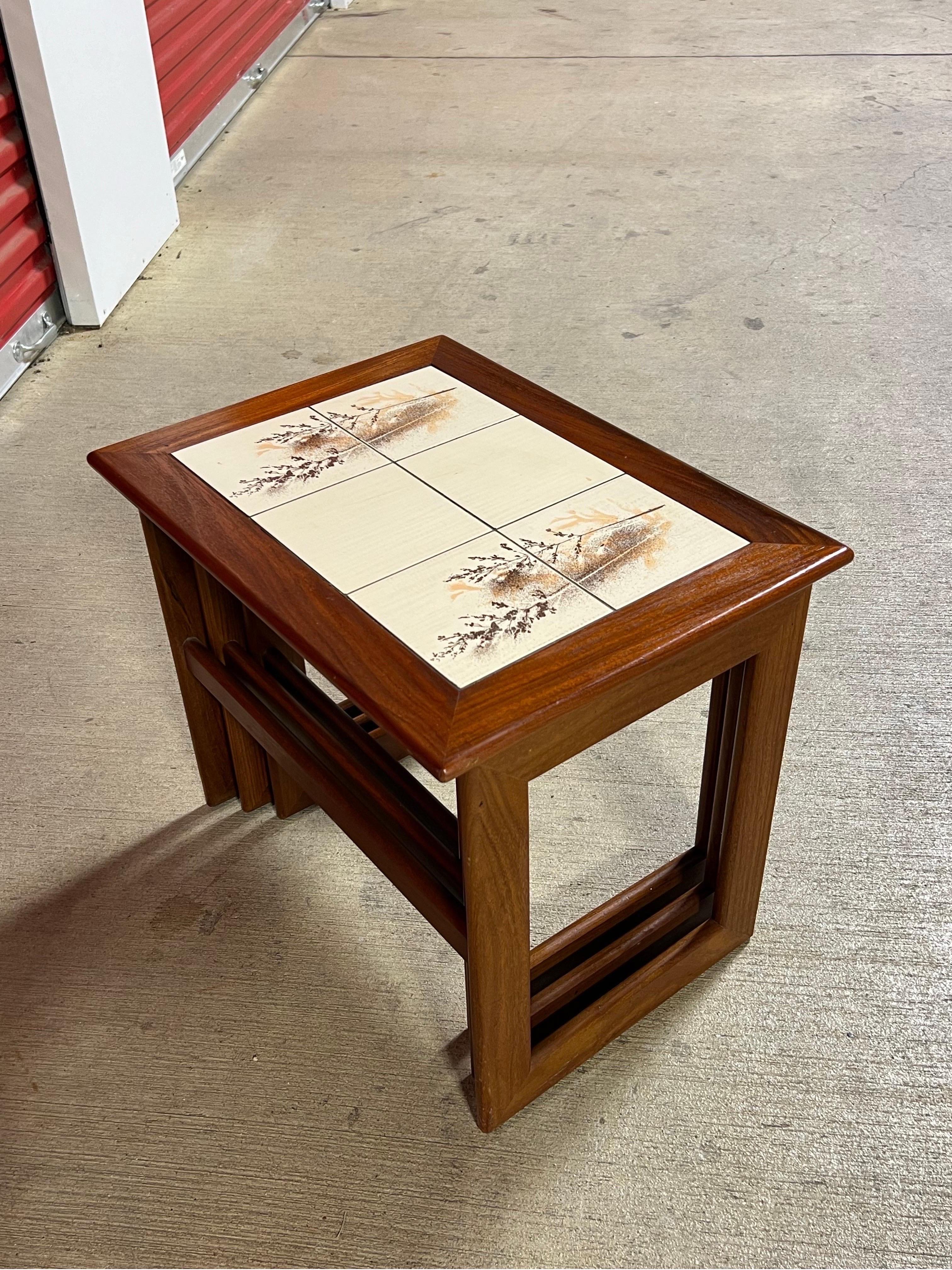 Unknown Mid Century Keith Eatwell Tiled Nesting Tables - Set of 3 For Sale