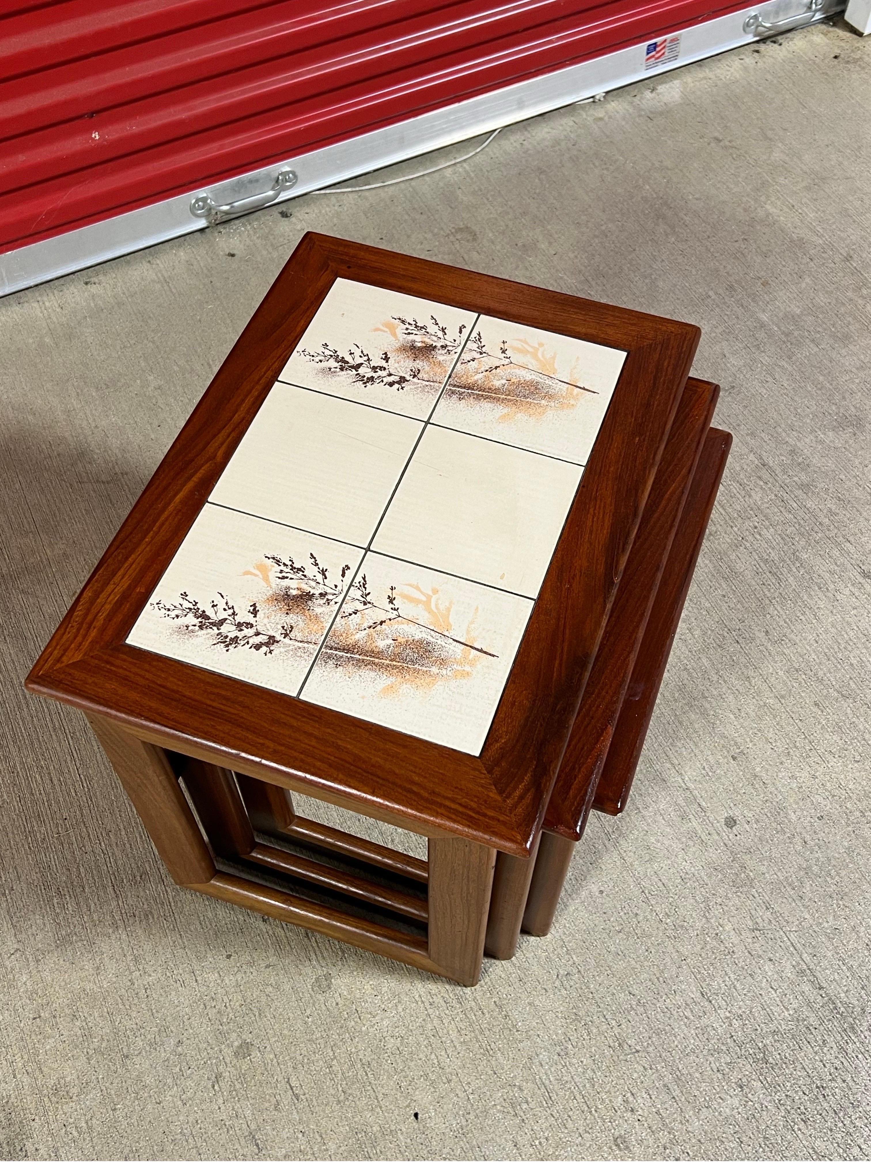 Mid Century Keith Eatwell Tiled Nesting Tables - Set of 3 For Sale 1