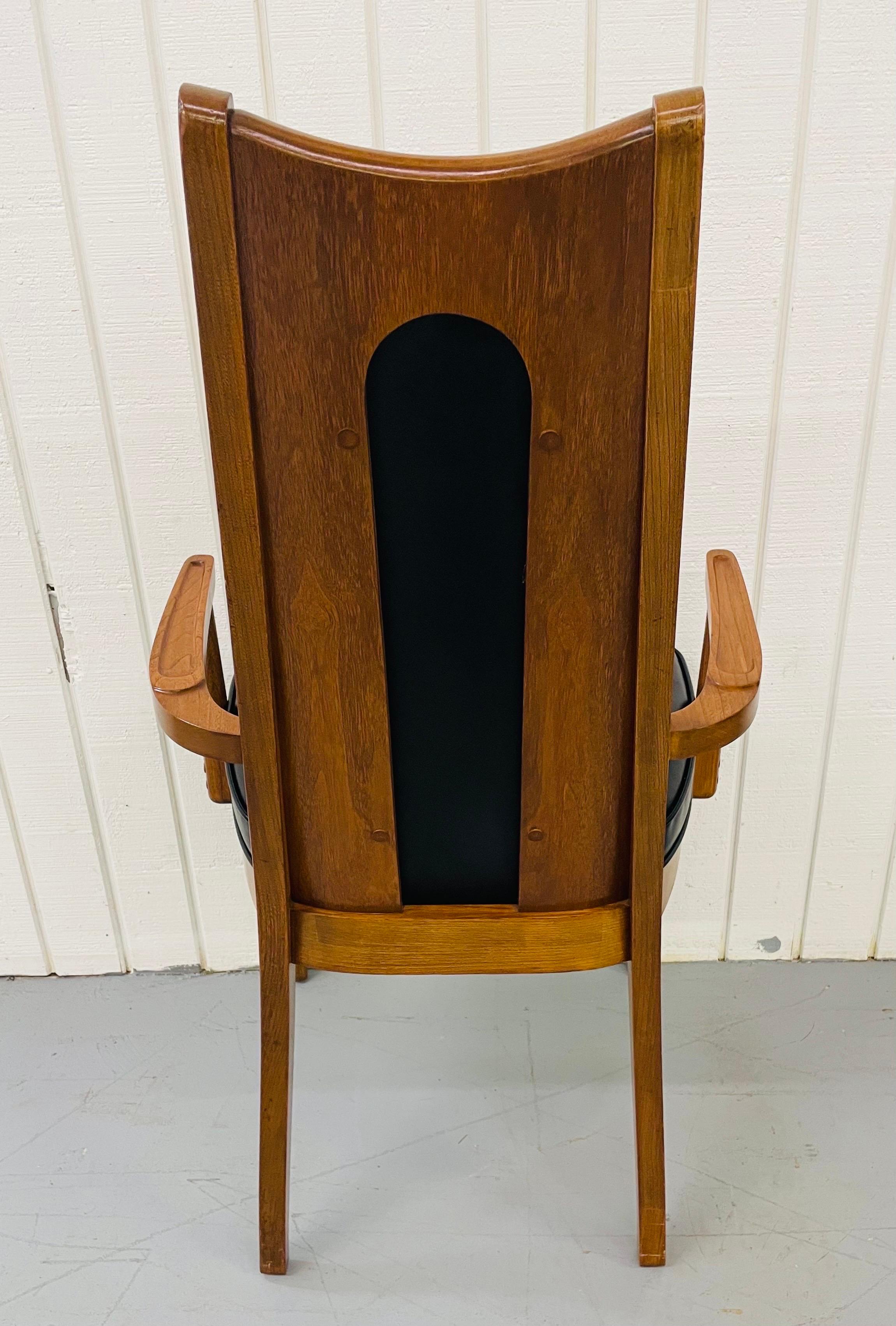Mid-Century Kent Coffey Walnut Dining Chairs In Good Condition In Clarksboro, NJ