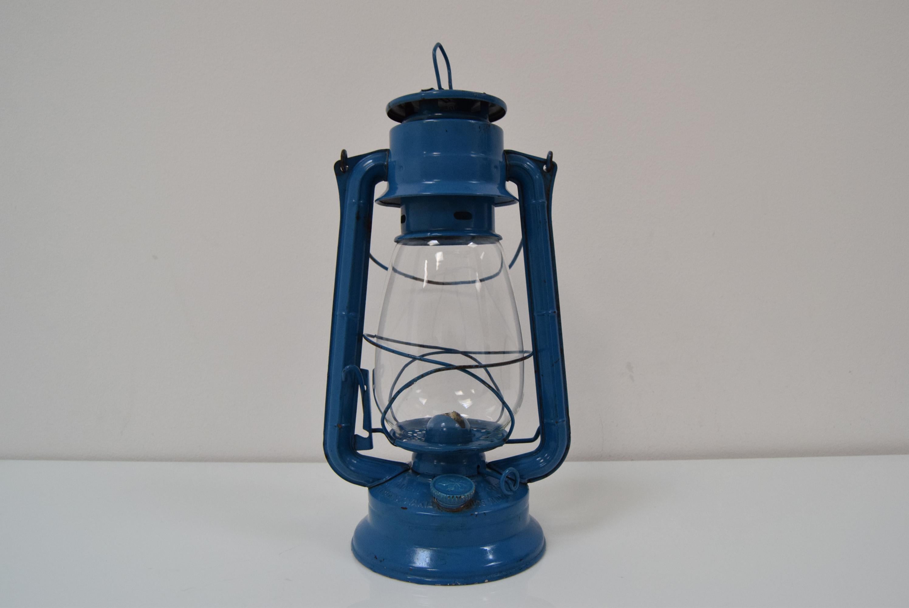 Kerosenlampe aus der Jahrhundertmitte, Meva, ca. 1960er Jahre (Metall) im Angebot