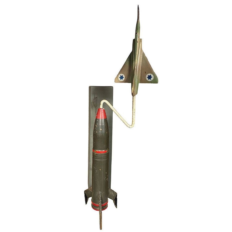 Prototipo di caccia a reazione Kfir di metà secolo Modello da scrivania dell'aeronautica militare israeliana in vendita