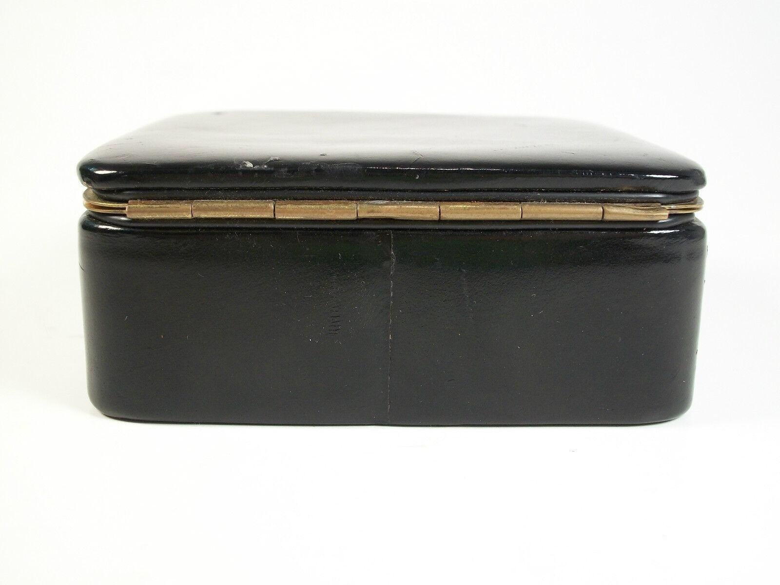20th Century Mid Century Kid Leather Jewelry Box/Organizer - West Germany - Circa 1960's For Sale