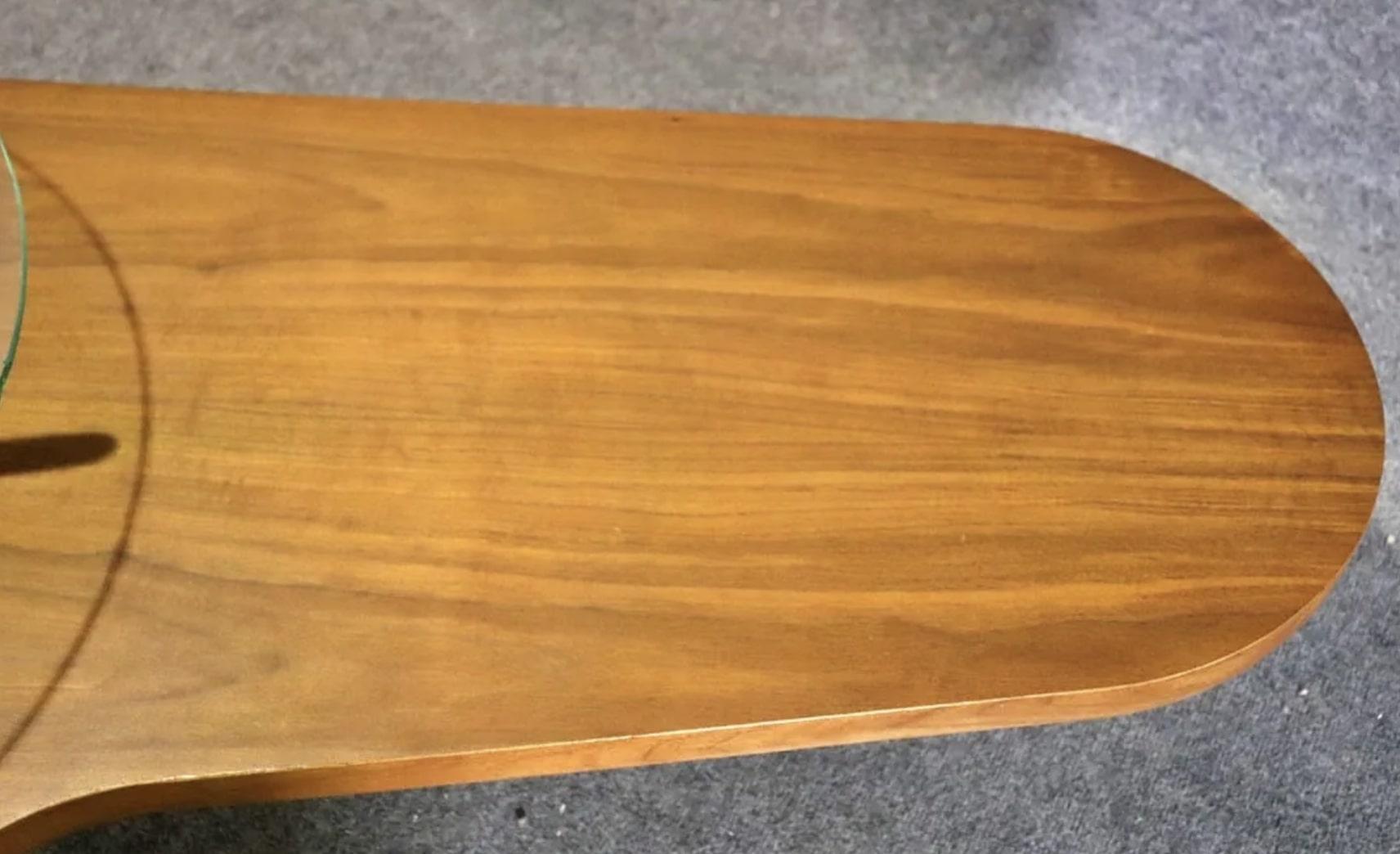 Table basse réniforme du milieu du siècle en vente 1