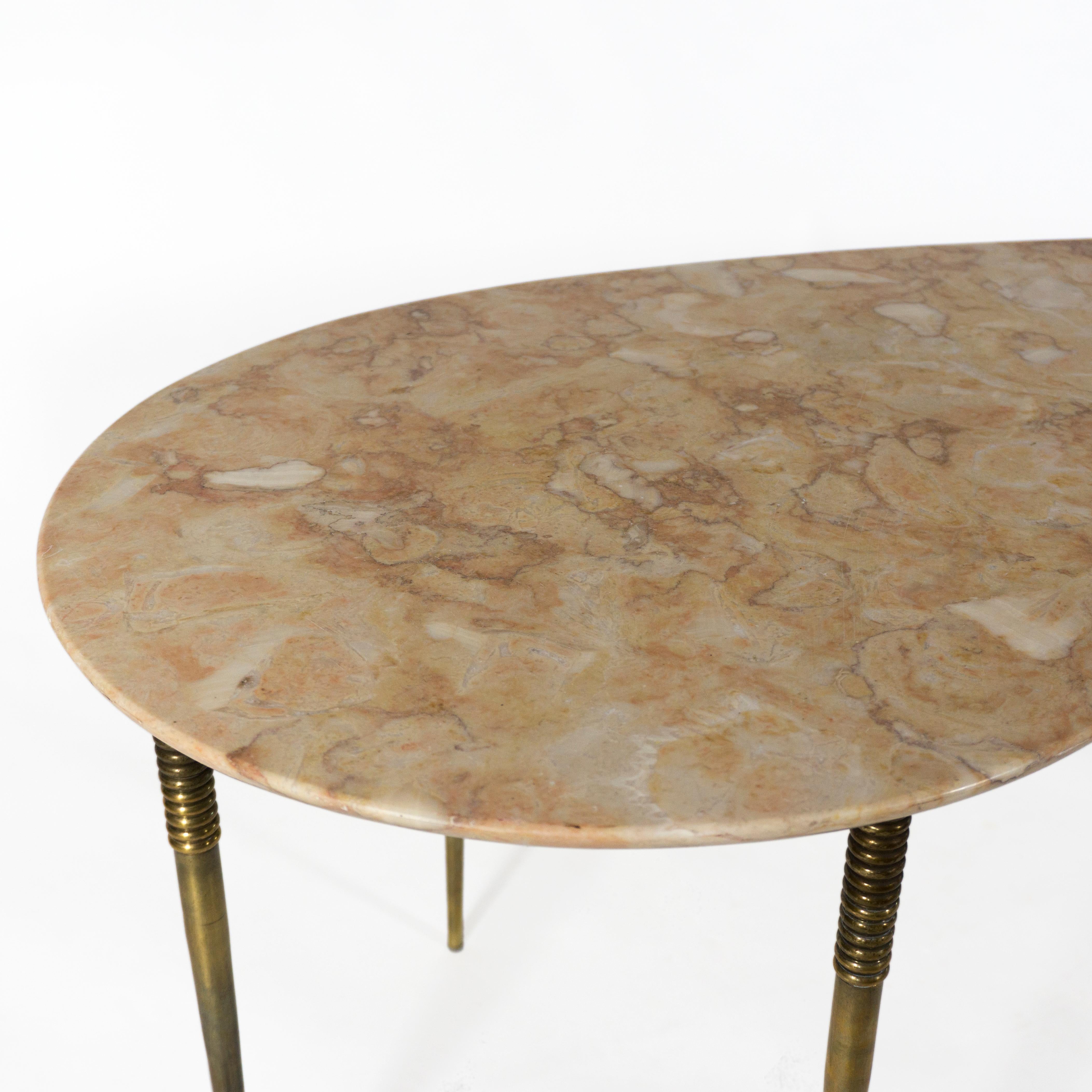 Mid Century Kidney Coffee Side Table with Marble Top & Brass Legs, Italy 1950s For Sale 2