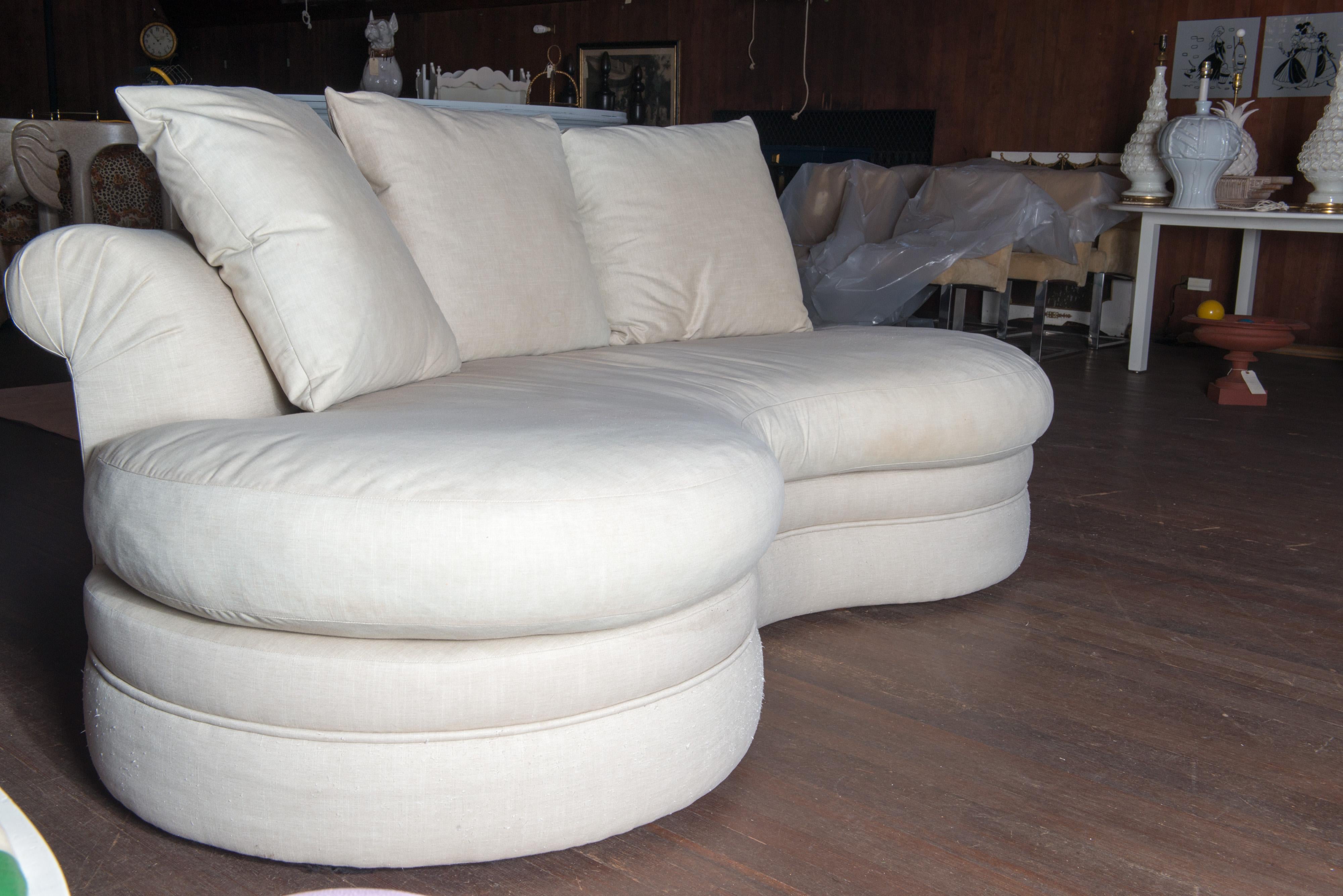Midcentury Kidney Shaped Sofa In Good Condition In Stamford, CT