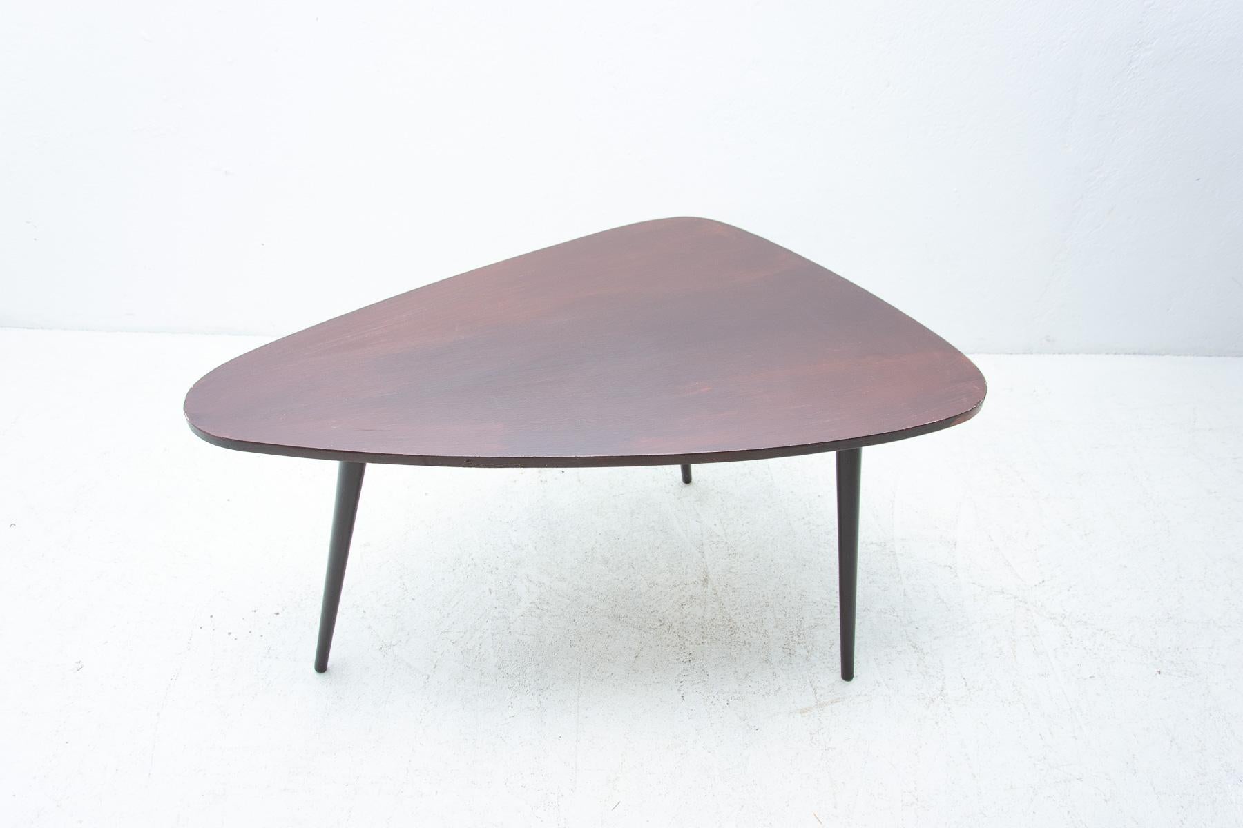 Mid Century Kidney Table, 1960´s, Brussels Period For Sale 2