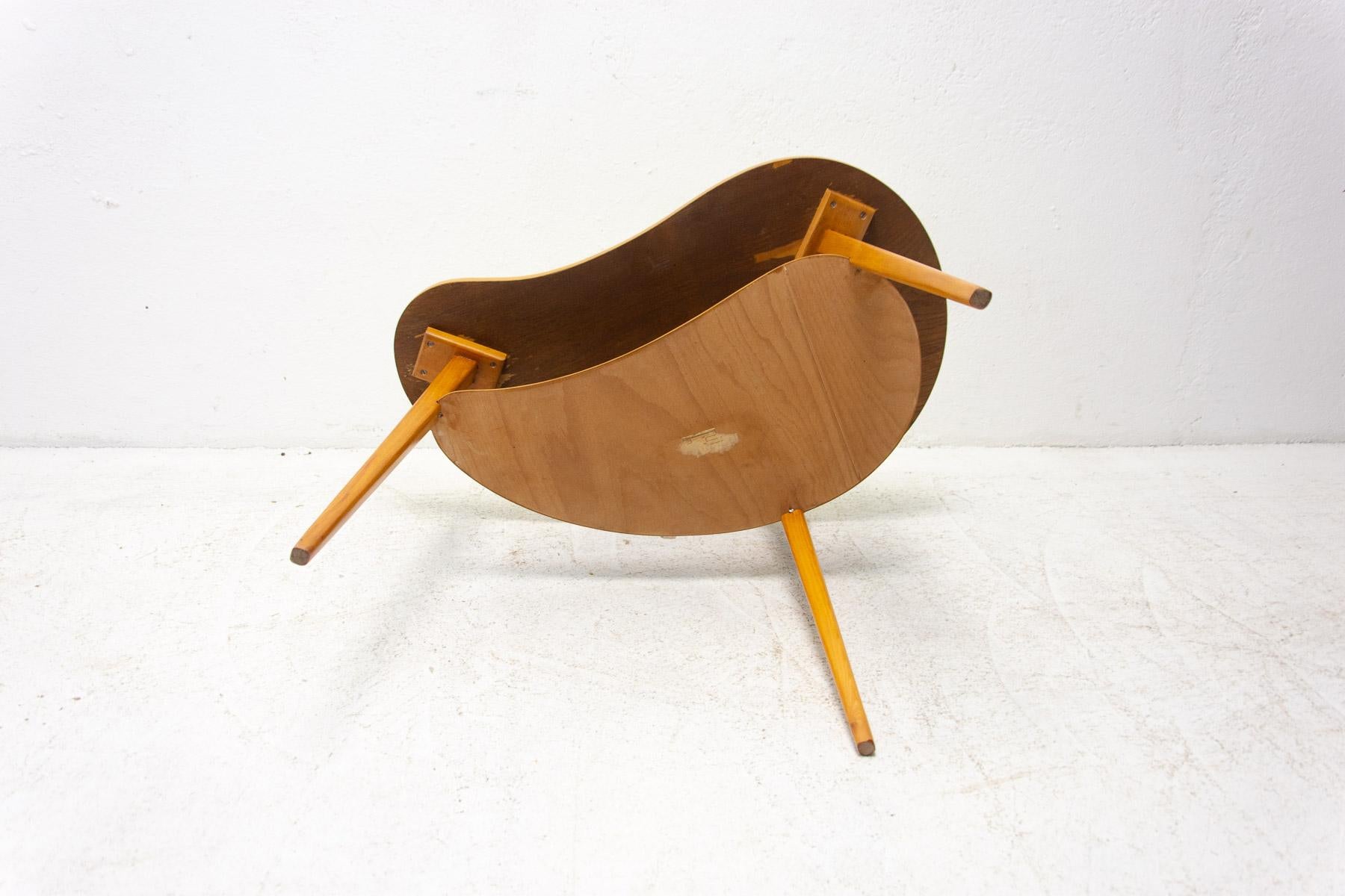 Nierentisch aus der Jahrhundertmitte, 1960er Jahre, Brüsseler Zeit (Formica)