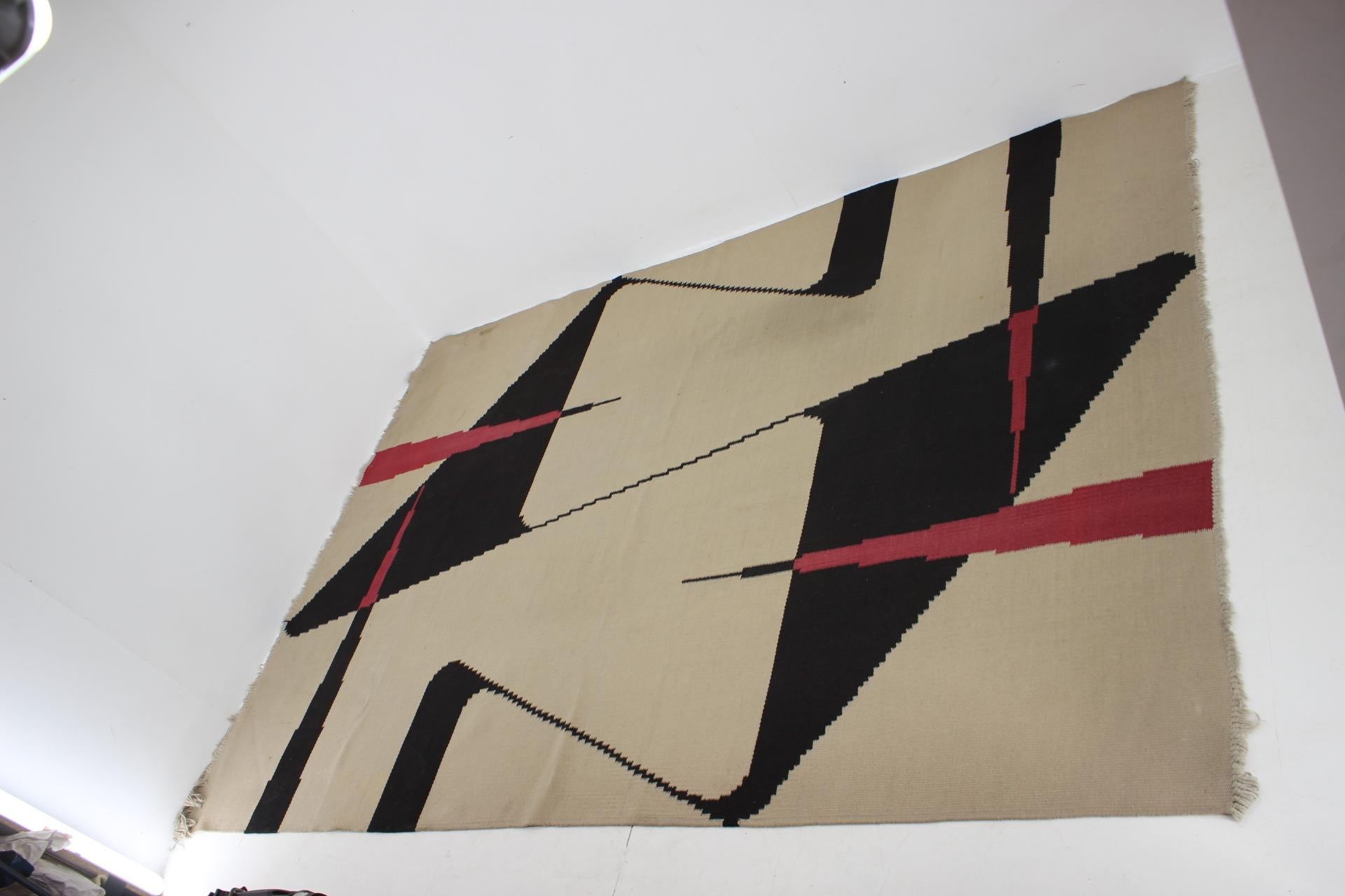 Midcentury Kilim Abstract Design Geometric Rug / Carpet, 1960s For Sale