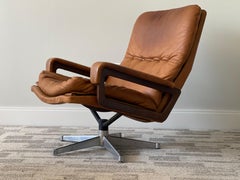 Mid-Century 'King' Lounge Swivel Chair in Cognac Baseball Glove Leather
