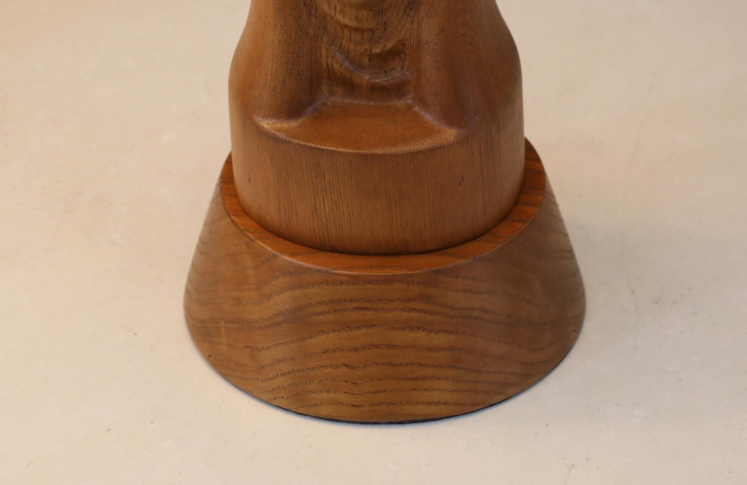 Lámparas de mesa de piezas de ajedrez King & Queen de mediados de siglo, de Lighthouse Co. en venta 4