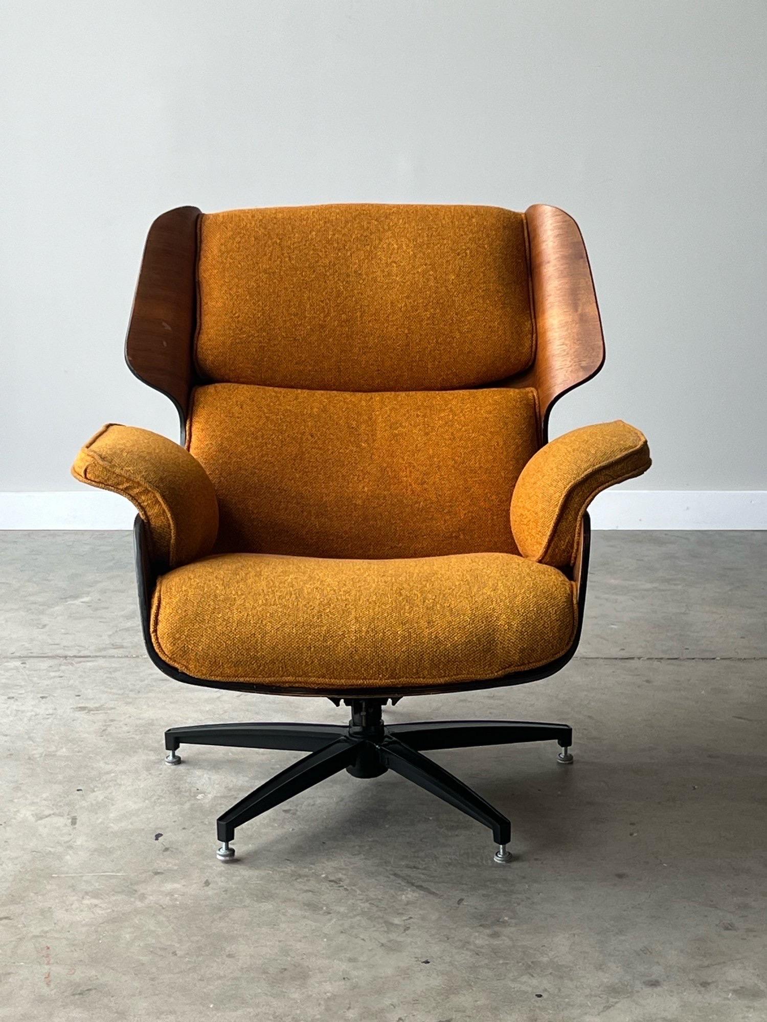 Mid-Century Modern Mid-Century Kipp Stewart for Drexel Lounge Chair