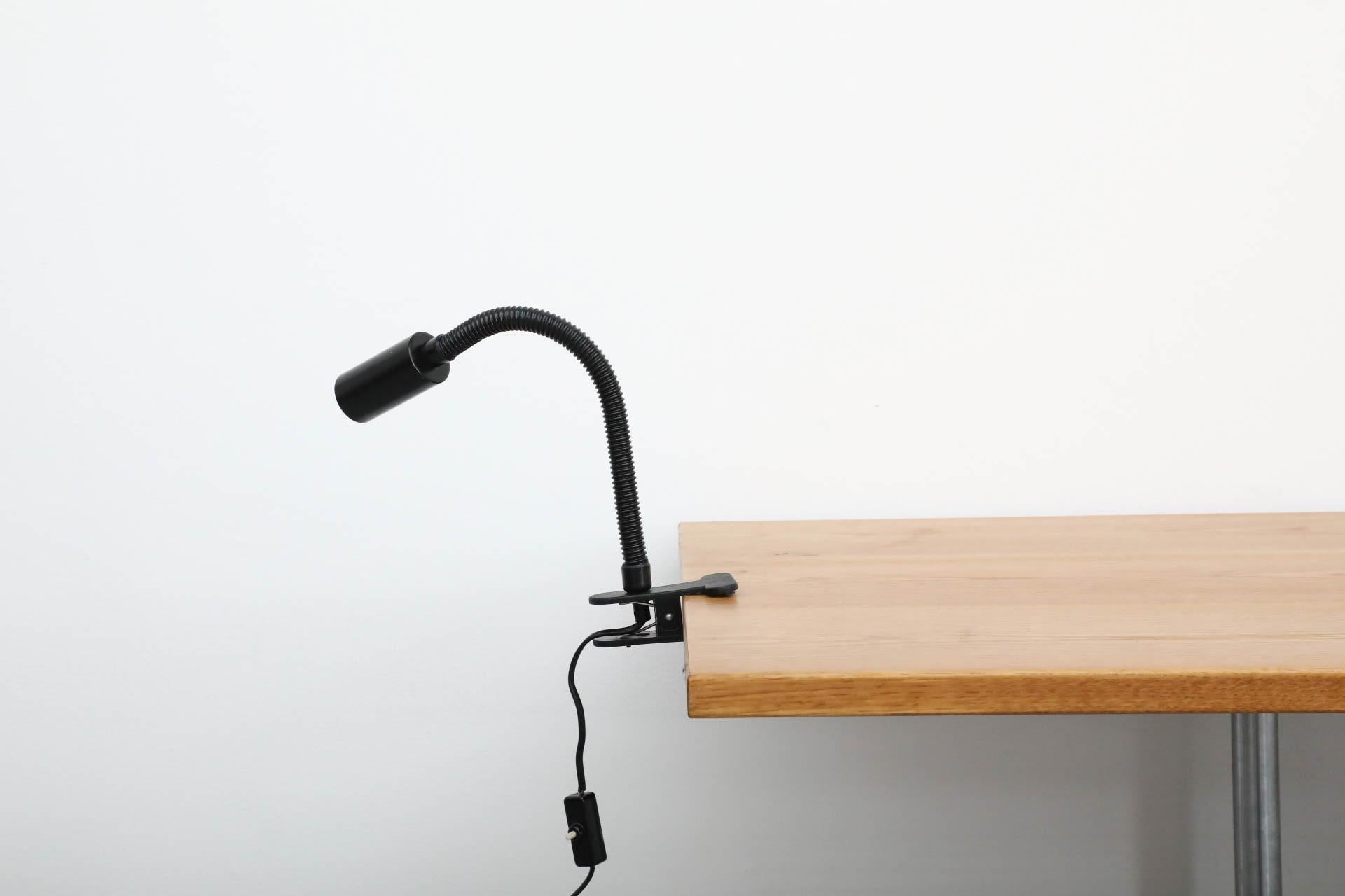 Late 20th Century Mid-Century Kisho Kurokawa Inspired Black Gooseneck Clamp-On Light For Sale