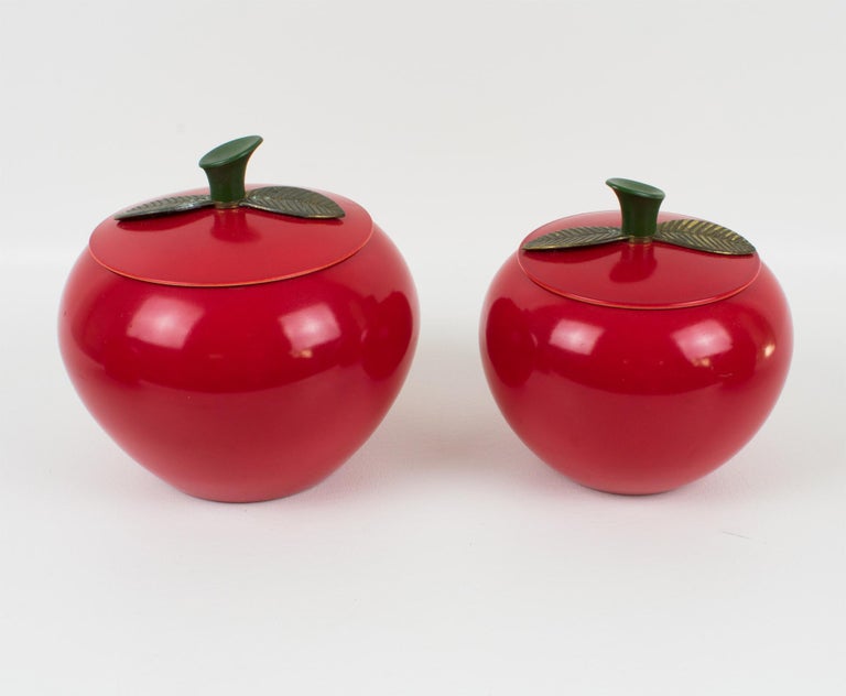Mid-Century Kitchen Canister Cookie Jar Red Enamel Aluminum Apple, Set of 4 Pc For Sale 4