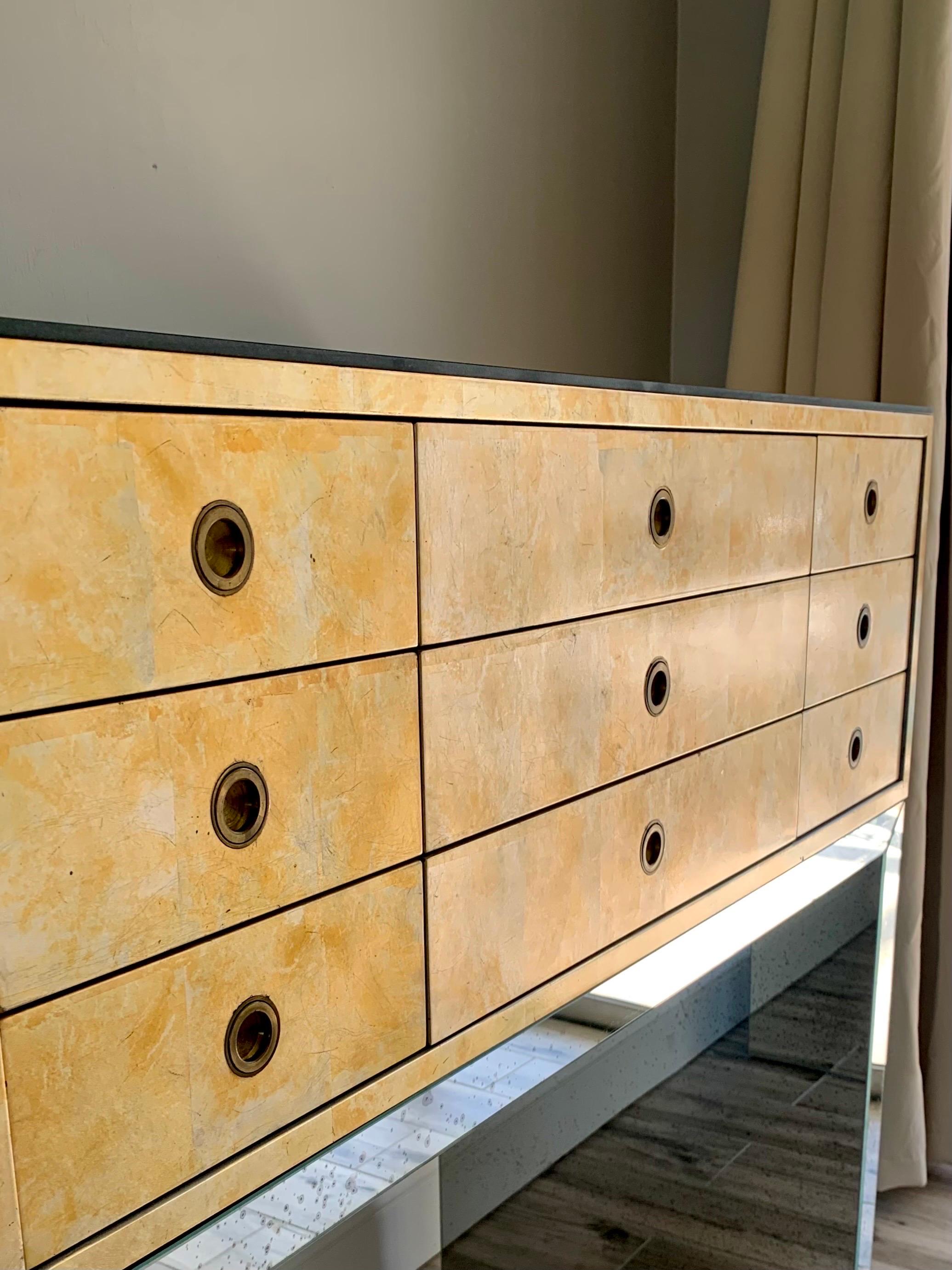 Mid Century Kittinger Gold Leaf Chest of Drawers on Antiqued Mirror Base, 1950s In Good Condition For Sale In Boynton Beach, FL