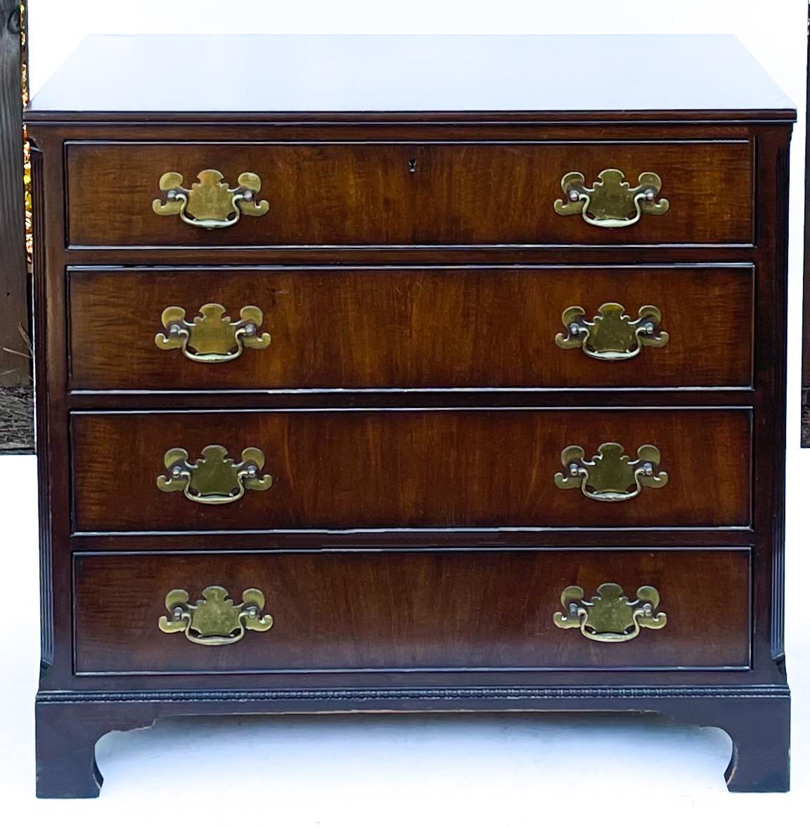 Mid-Century Kittinger Mahogany Chippendale Style Chest, Pair In Good Condition In Kennesaw, GA