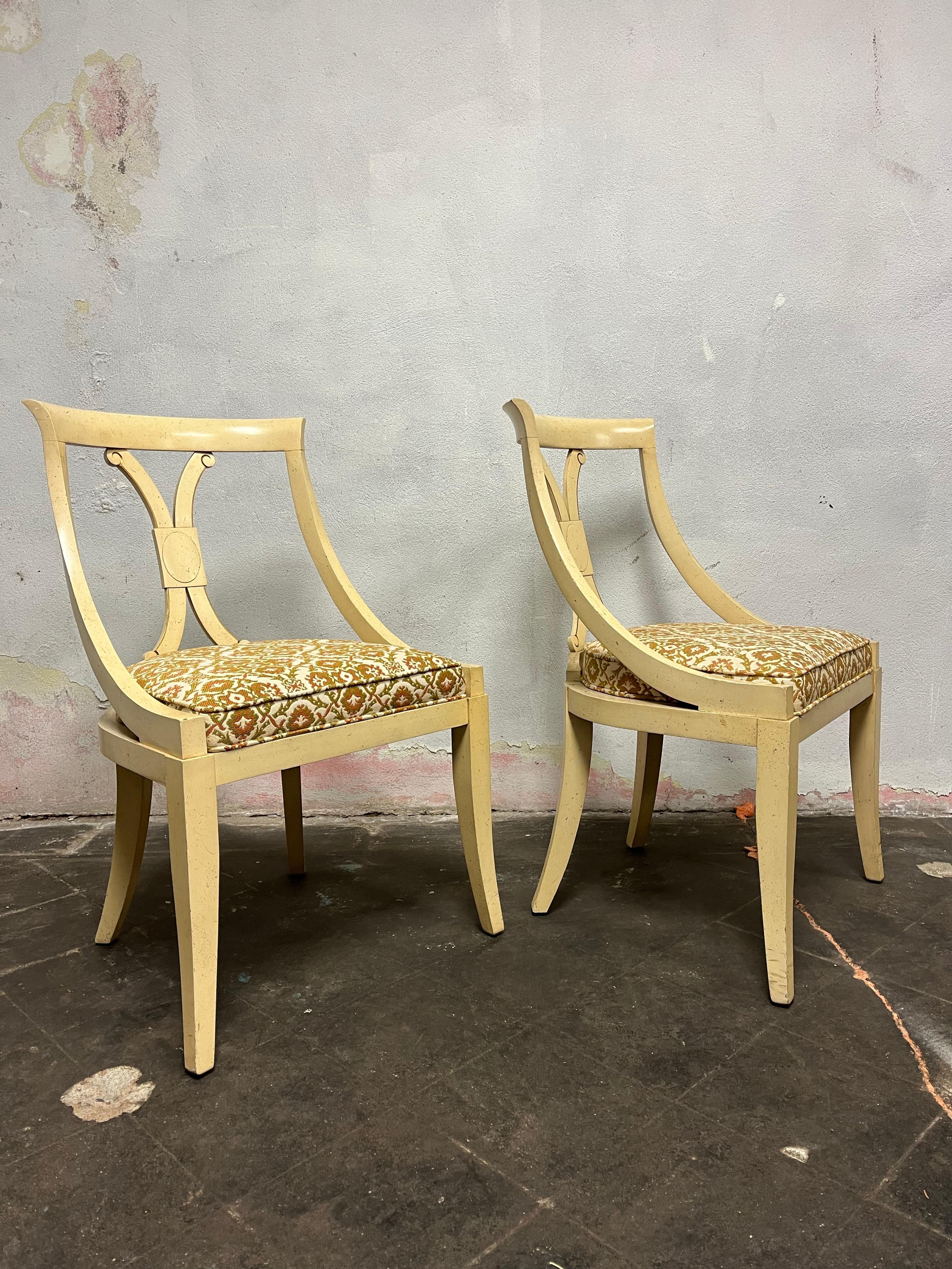 American Mid Century Klismos Chairs a Pair For Sale