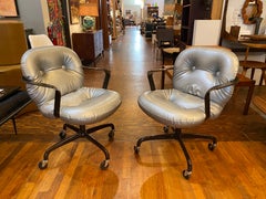Mid Century Knoll 2328 Morrison Hannah Task Office Armchairs Pair 1970s Pair