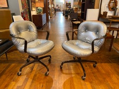 Mid Century Knoll 2328 Morrison Hannah Task Office Armchairs Pair 1970s Pair