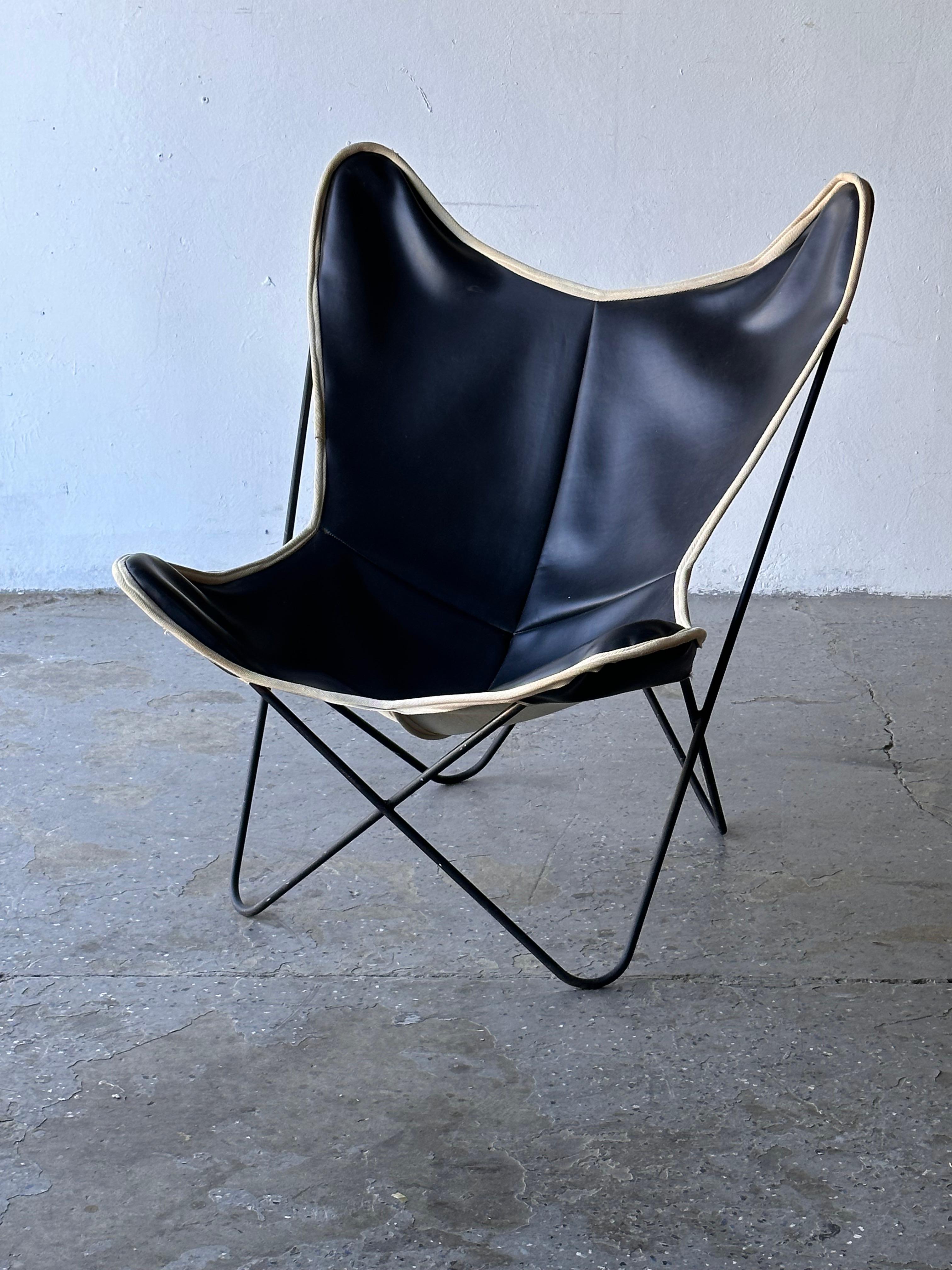 Metal Mid Century Knoll Butterfly Chair by Jorge Ferrari Hardoy Bonet and Kurchan For Sale