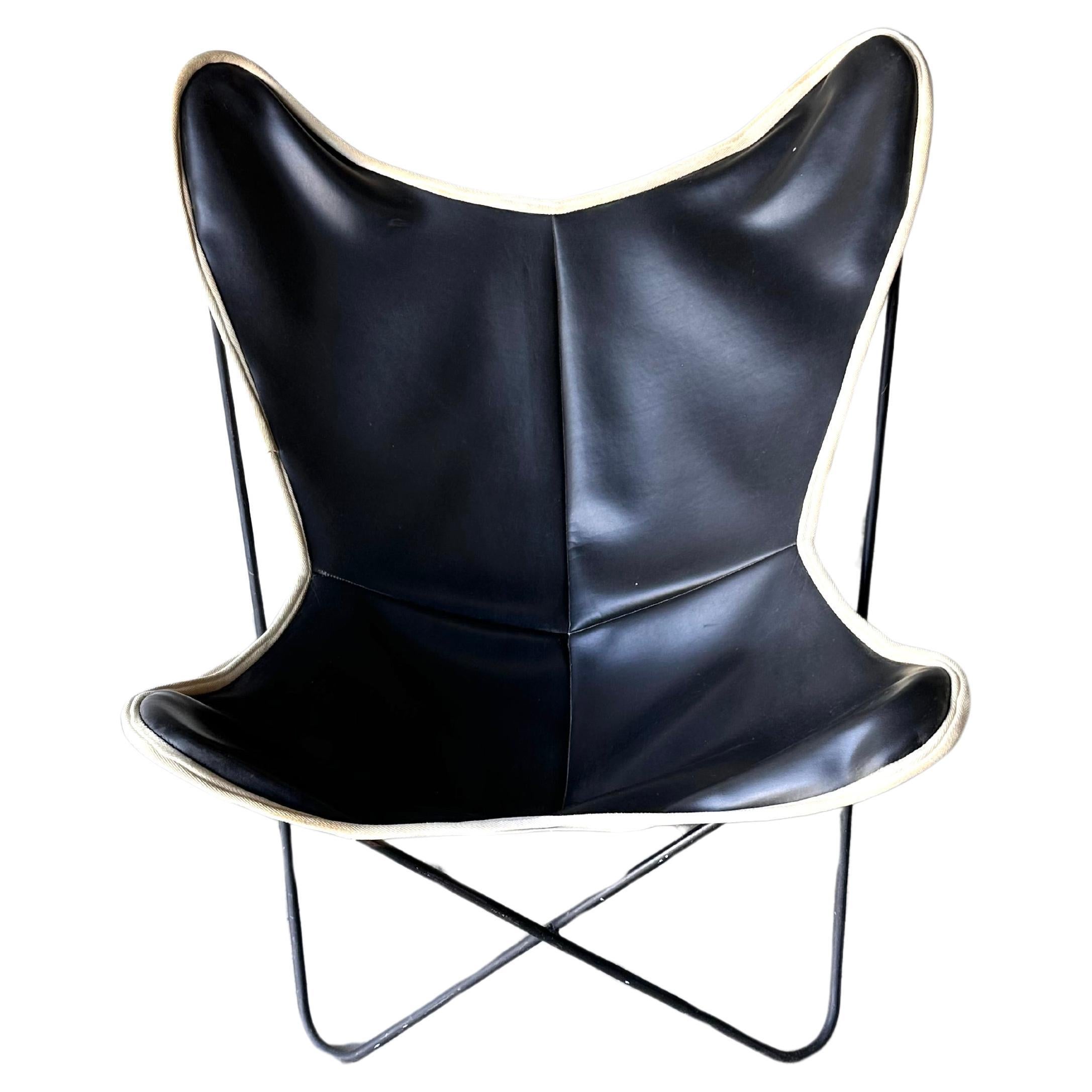 Mid Century Knoll Butterfly Chair by Jorge Ferrari Hardoy Bonet and Kurchan For Sale