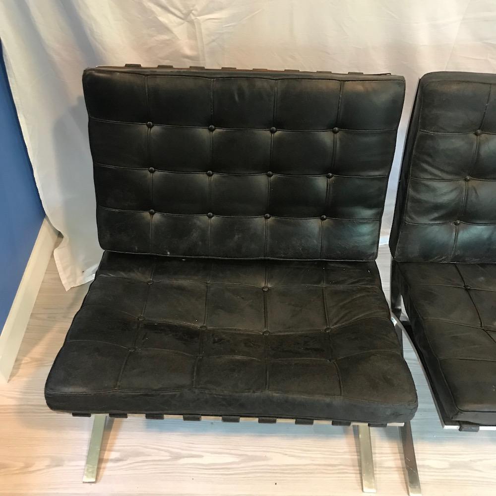 Midcentury Knoll Signed Pair of Mies Chairs In Good Condition In Washington Crossing, PA