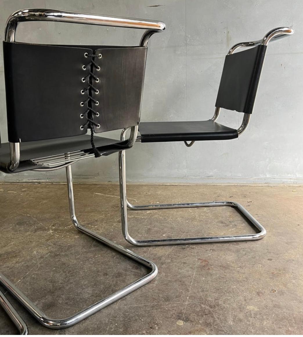 Knoll Spoleto chairs. Marcel Breuer designed the B33 chair in 1927, it is based on the cantilever principle (cantilevered), in the same spirit as the famous B3 chair or “Wassily chair” that he designed in 1925.

Purchased from Knoll in 1974. Black