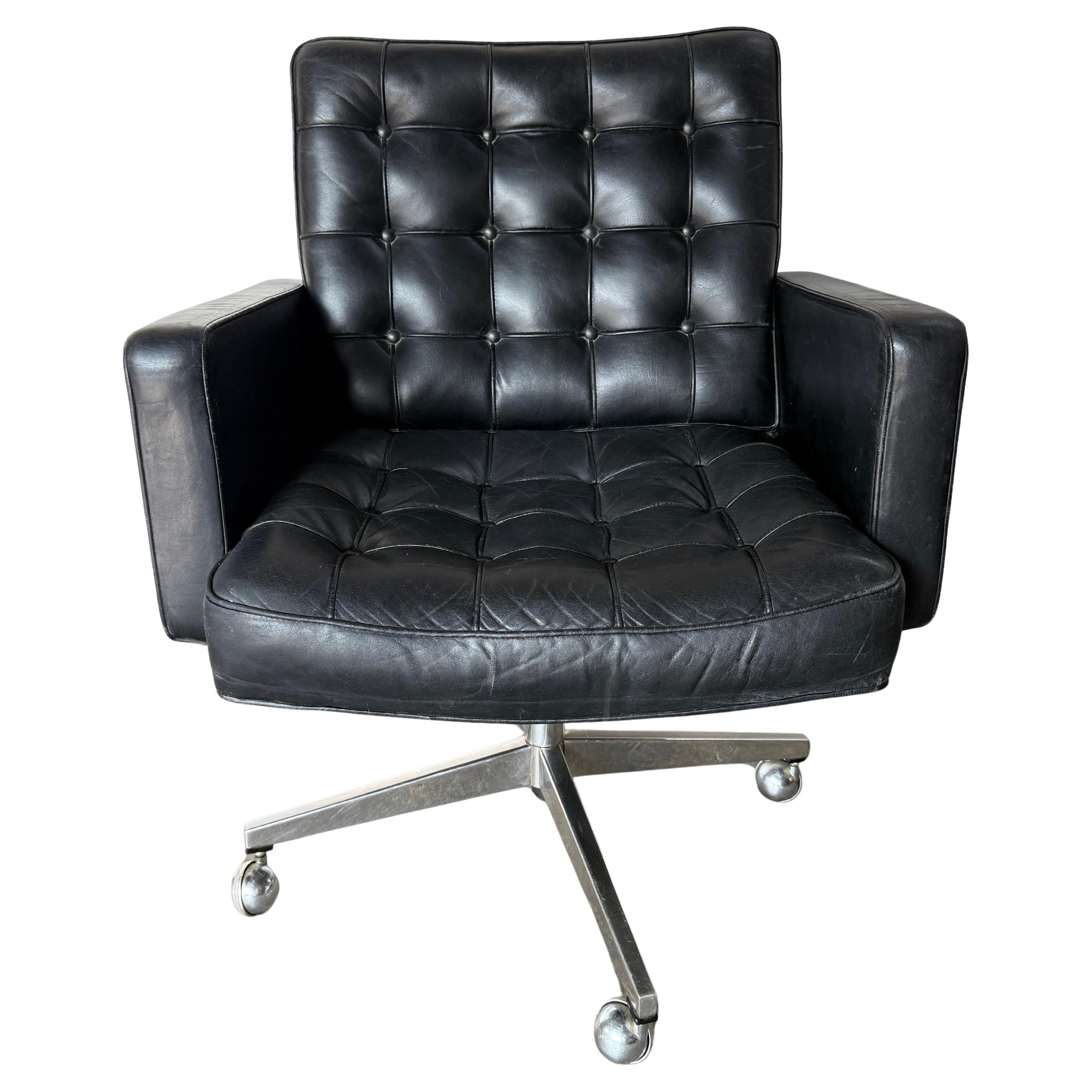 Mid century Knoll Vincent Cafiero Black Leather executive office desk chair