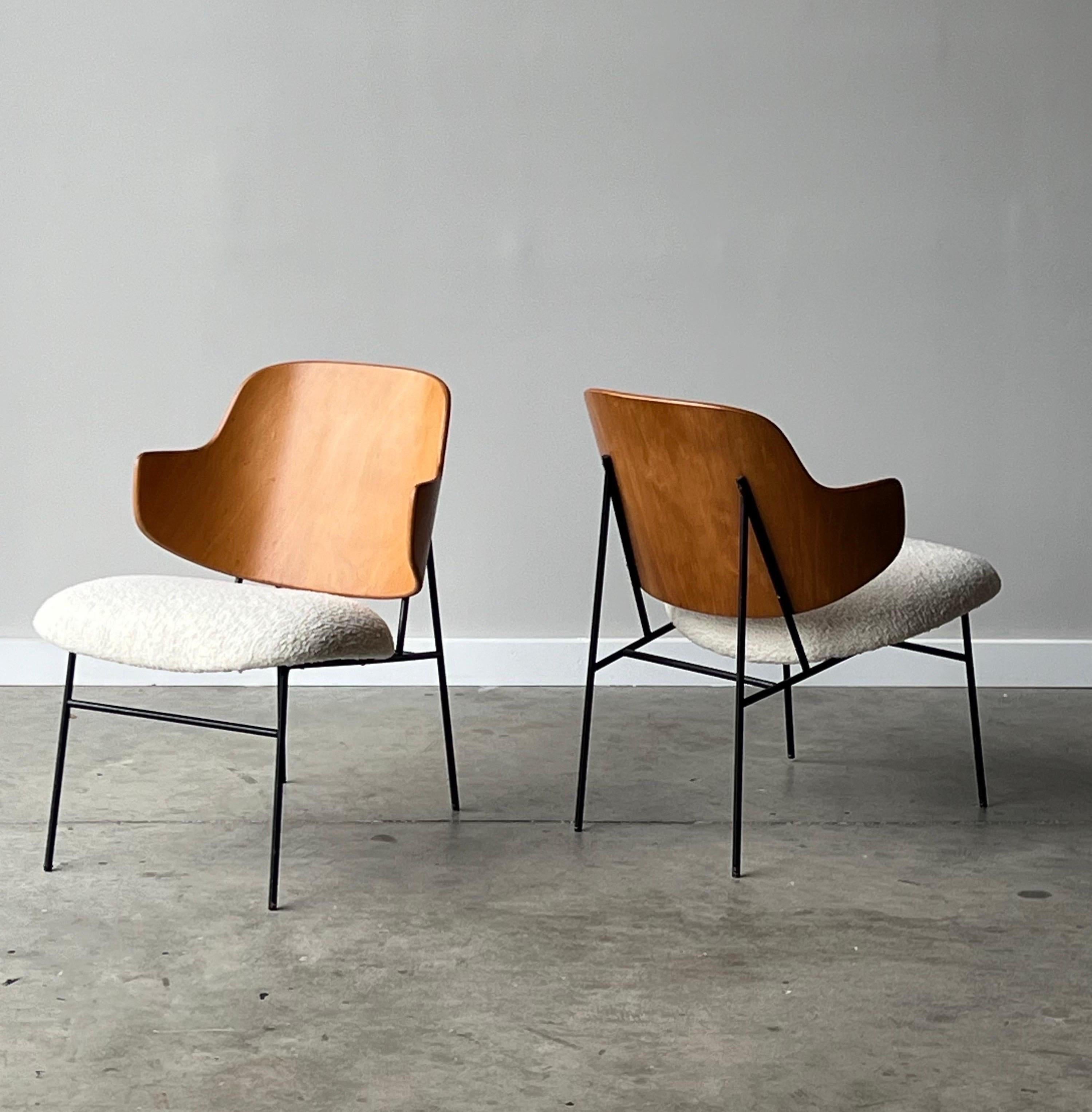 Mid-Century Modern Paire de chaises Penguin de Kofod Larsen, mi-siècle en vente