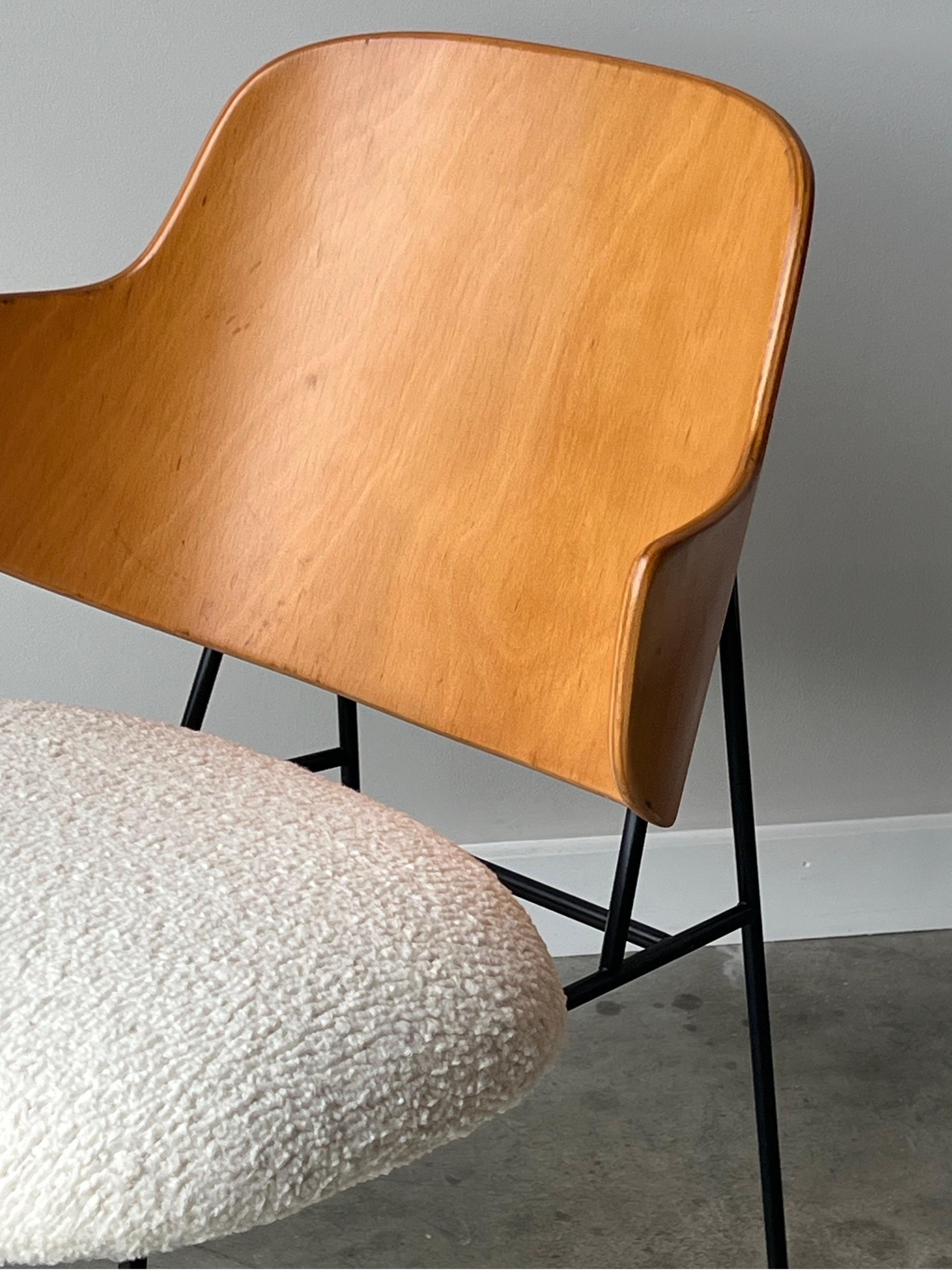 Paire de chaises Penguin de Kofod Larsen, mi-siècle en vente 1