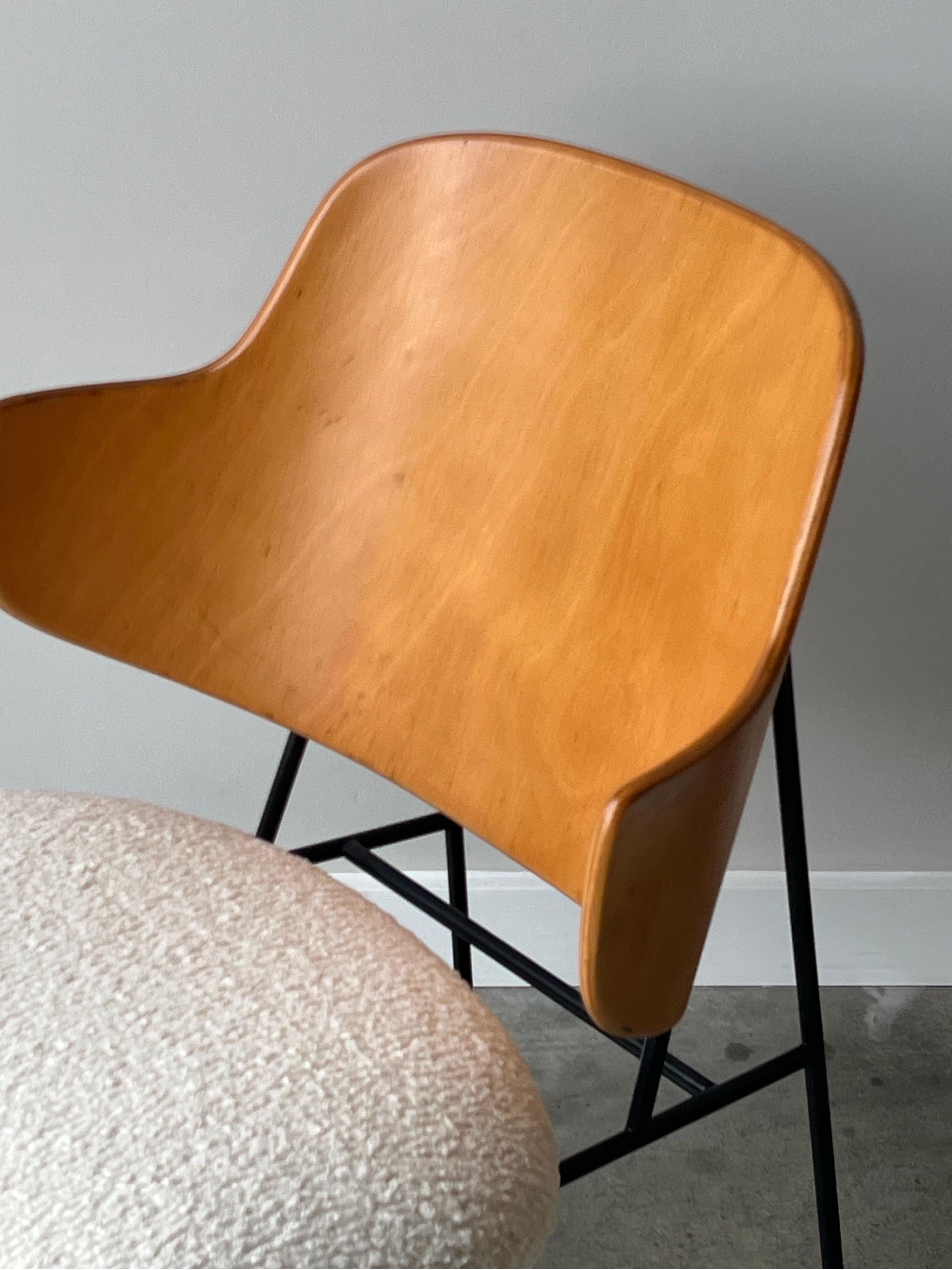 Mid-Century Kofod Larsen Penguin Chairs - a Pair For Sale 2