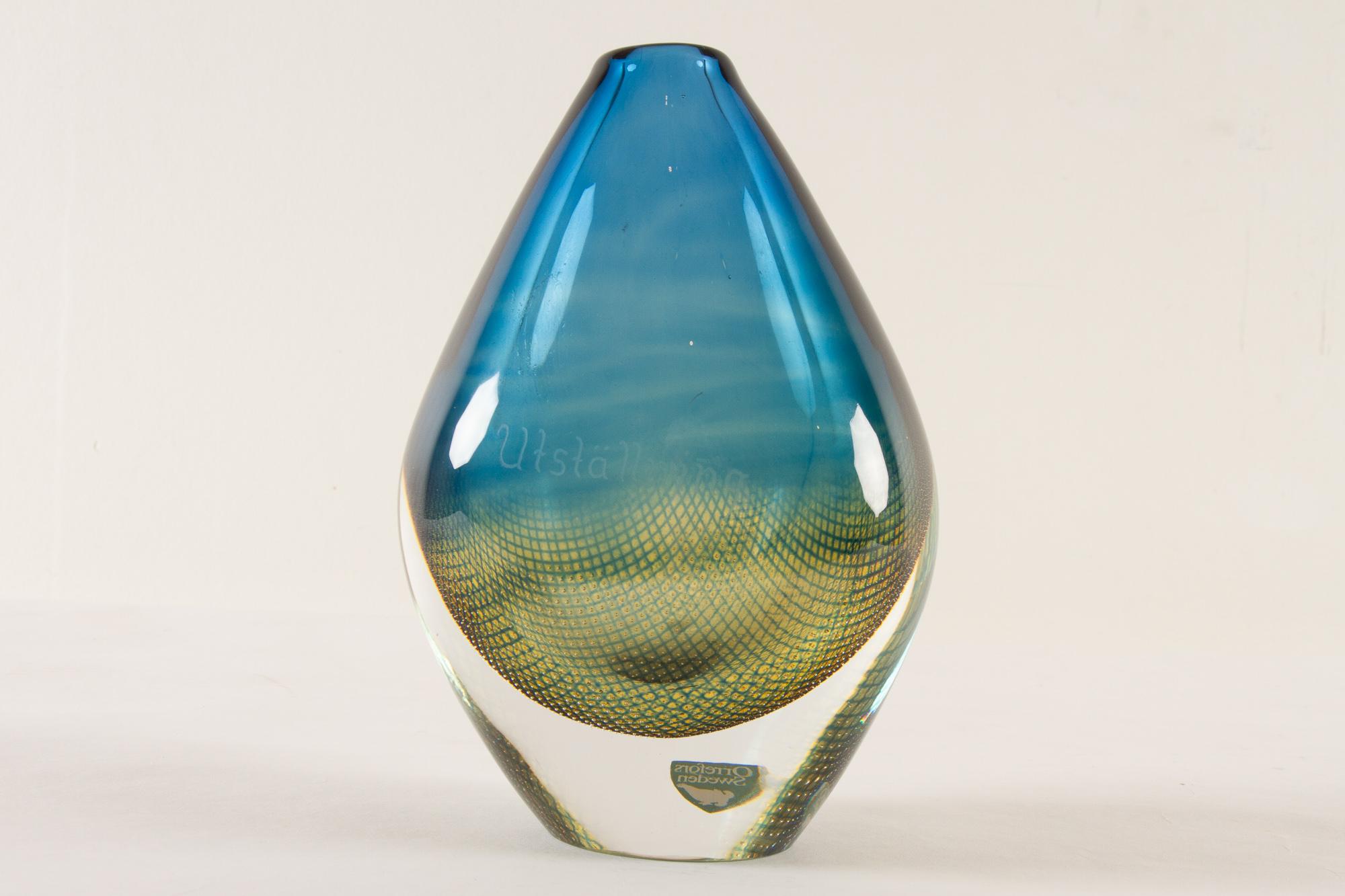 Mid-Century Kraka Glass Vase by Sven Palmqvist for Orrefors, 1960s For Sale 1