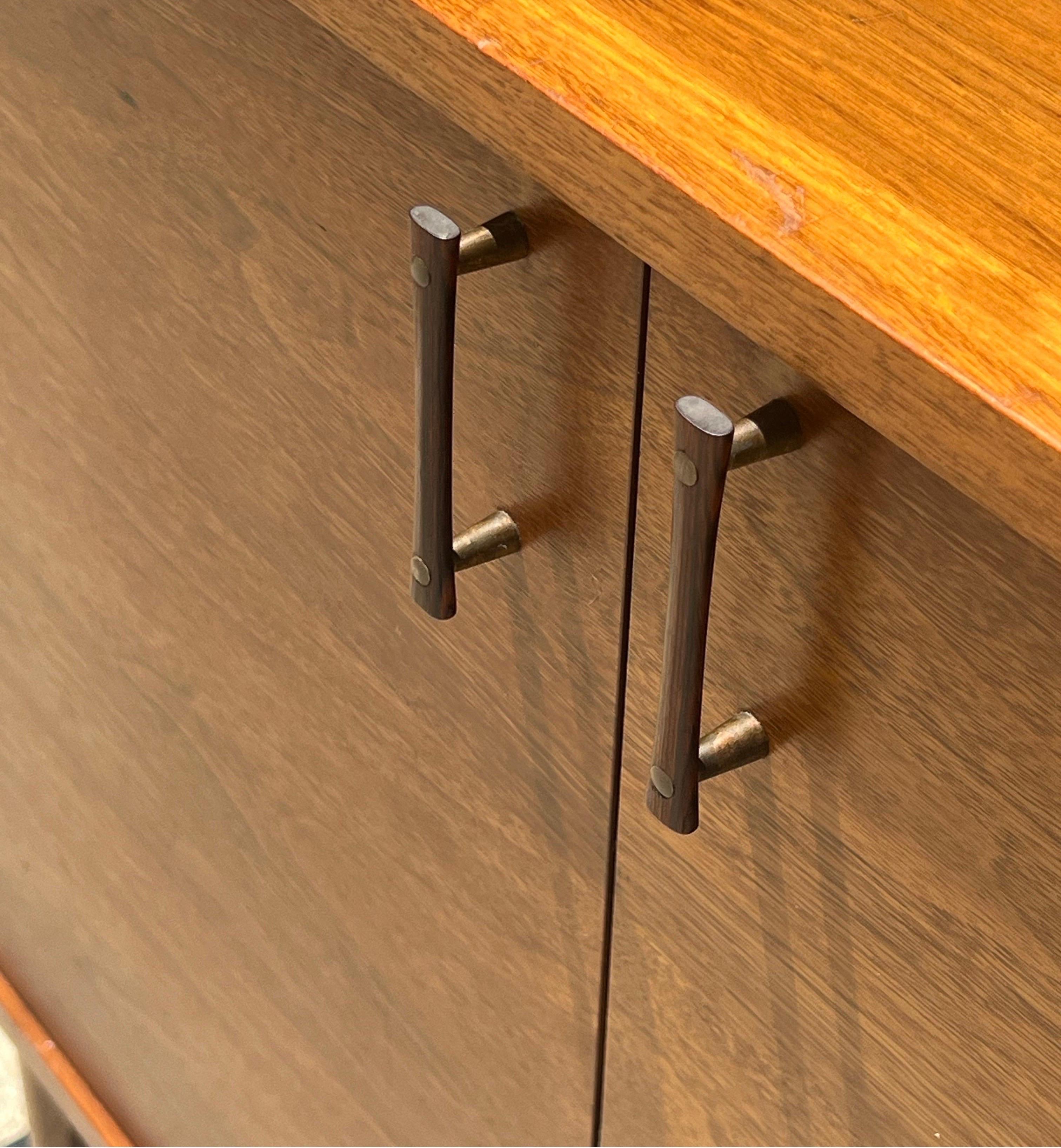 Mid-Century Kroehler China Cabinet 5