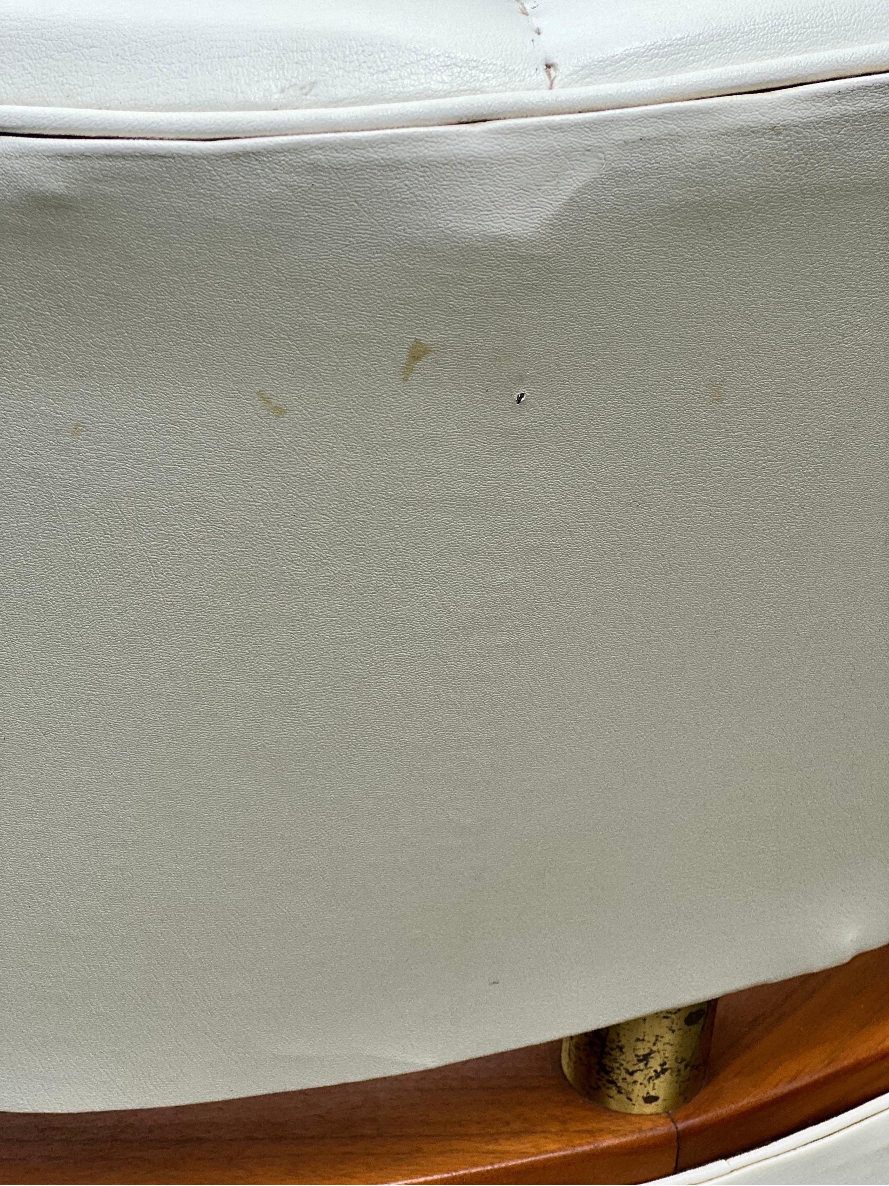 Ottone Sedia da salotto girevole Kroehler White, 1962 in vendita