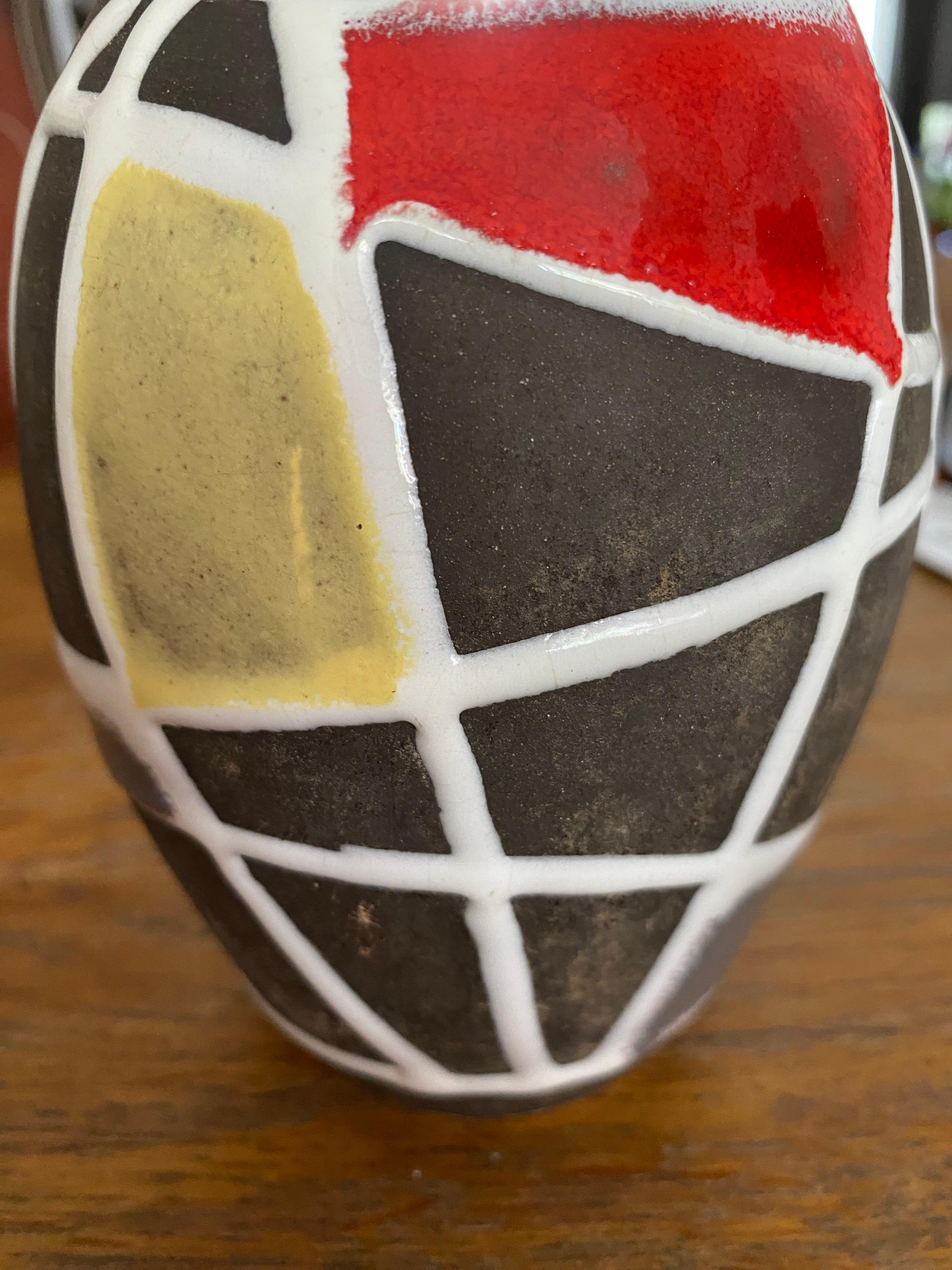 Vaso 'Kuba' di metà secolo di Liesel Spornhauer per Schlossberg Keramik in vendita 4