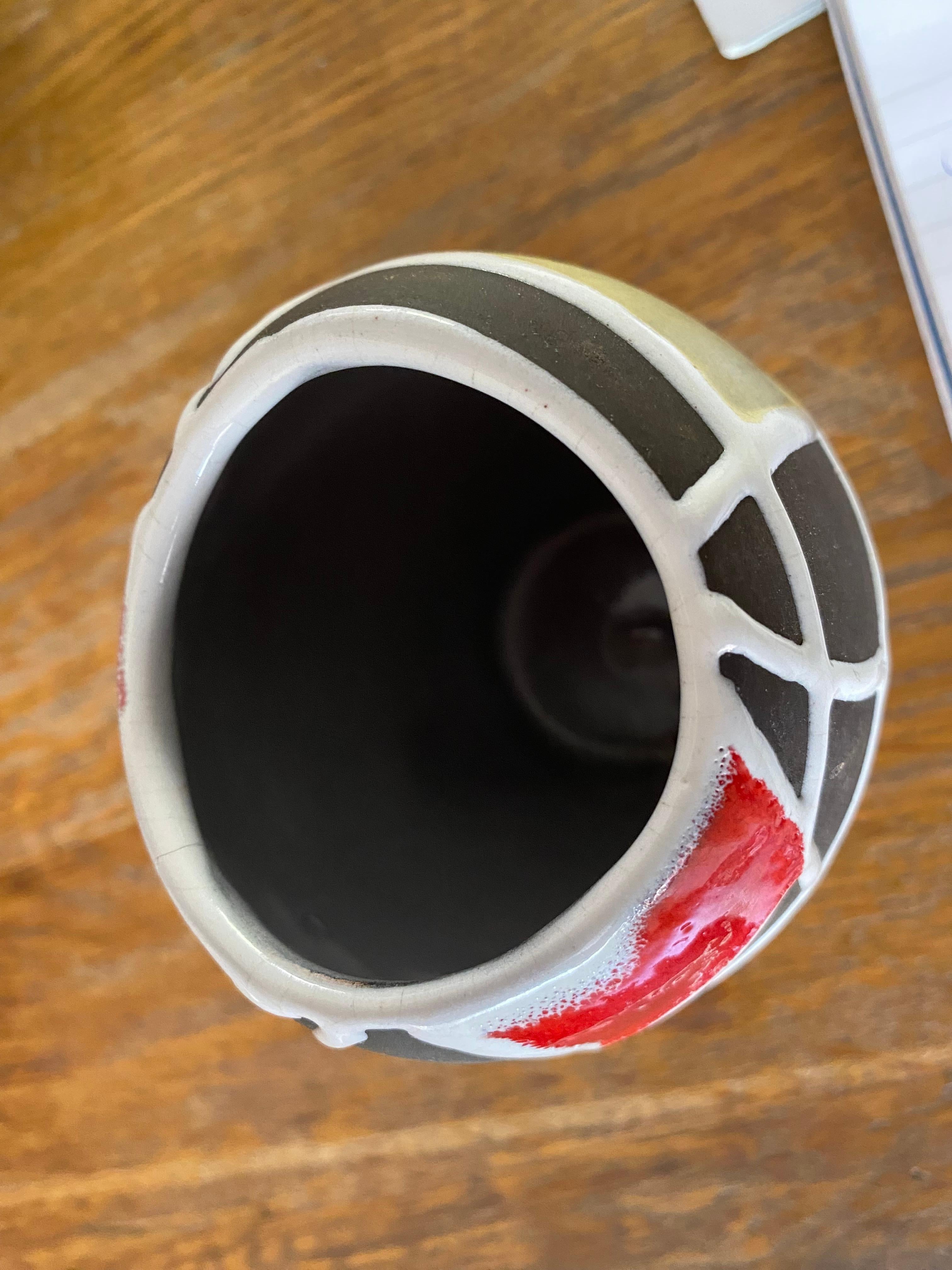 Vaso 'Kuba' di metà secolo di Liesel Spornhauer per Schlossberg Keramik in vendita 1