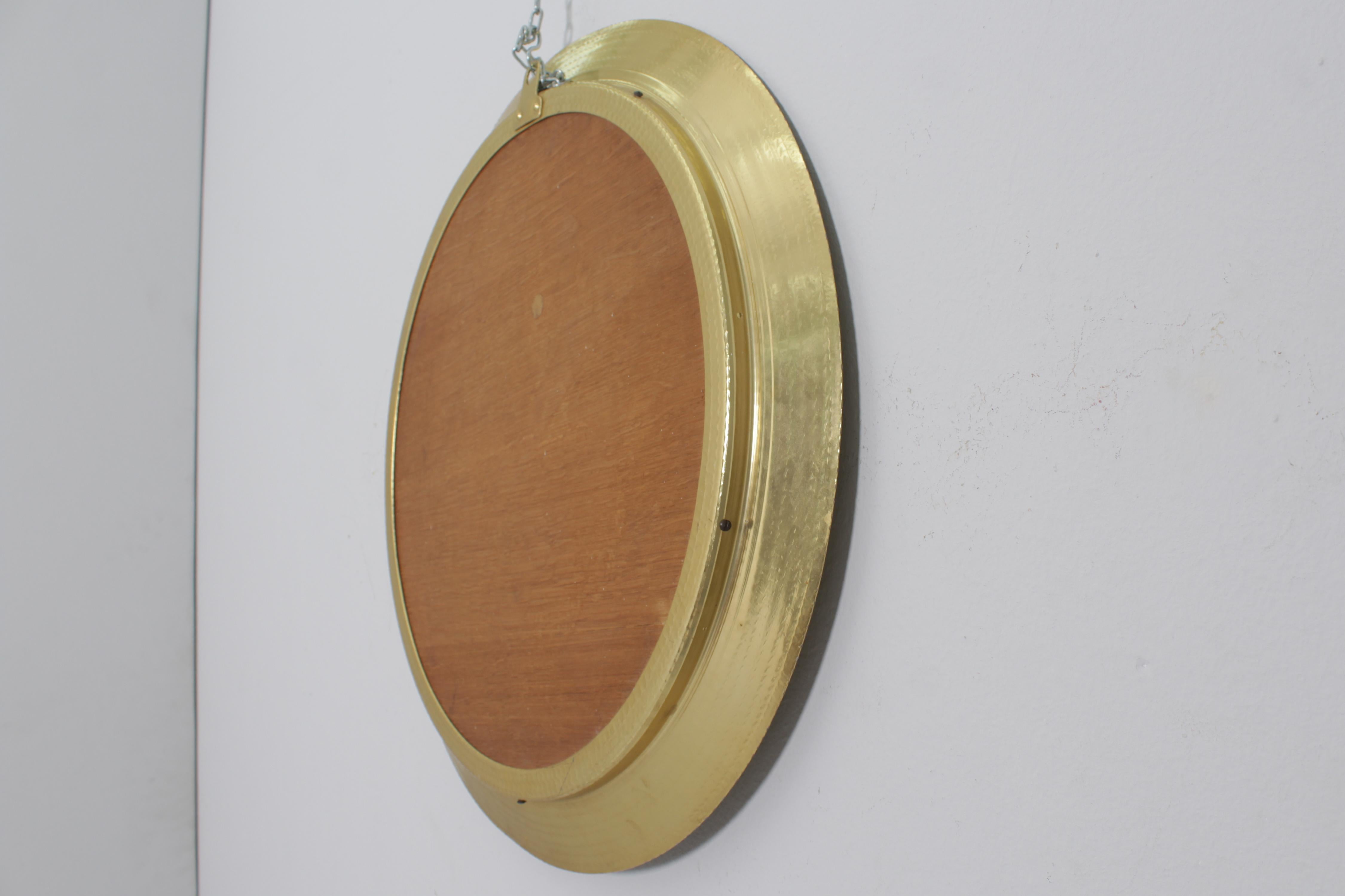 Mid-Century L. Burchiellaro Gilded Aluminium Round Wall Mirror, 60s Italy For Sale 8