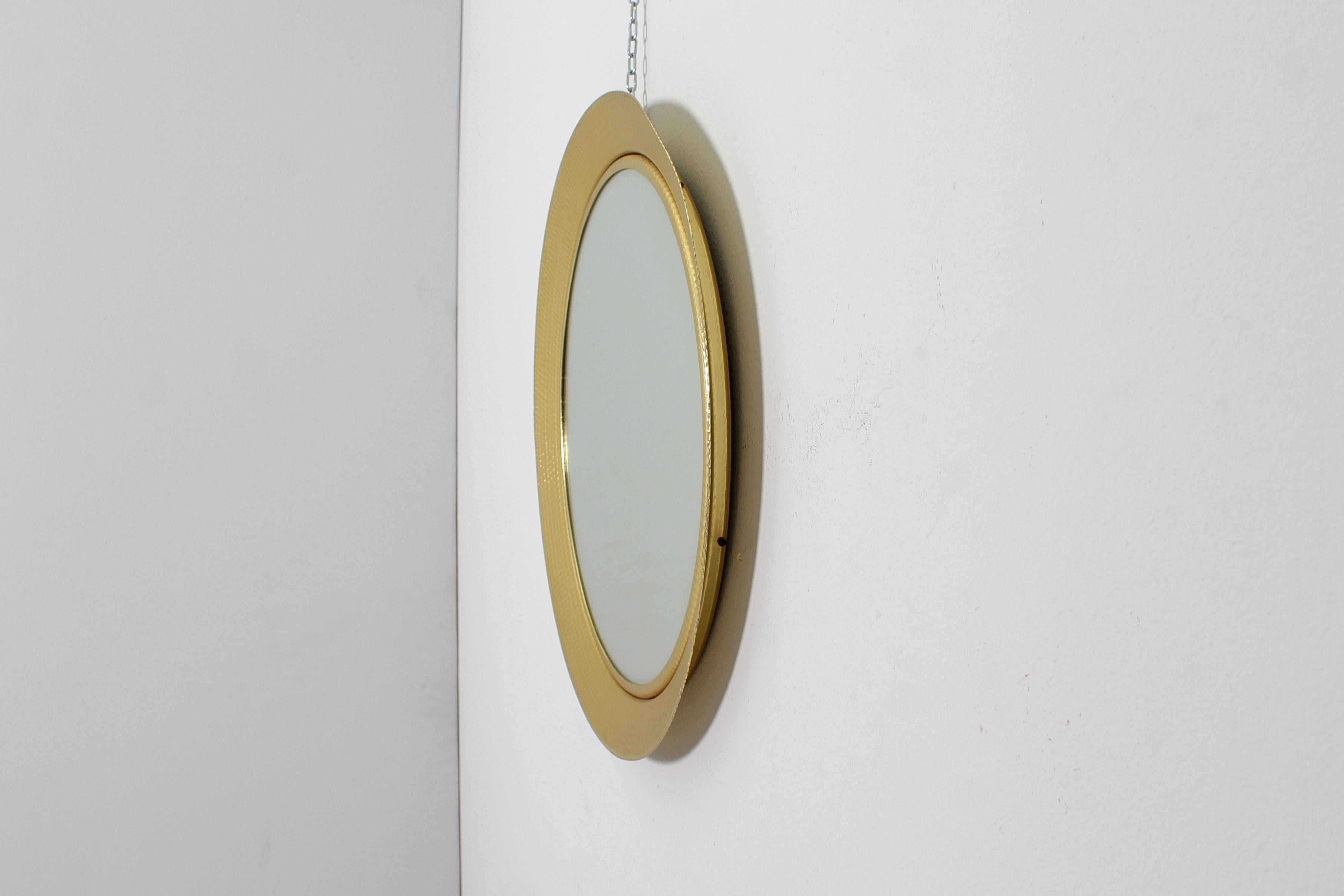 Mid-Century L. Burchiellaro Gilded Aluminium Round Wall Mirror, 60s Italy For Sale 1